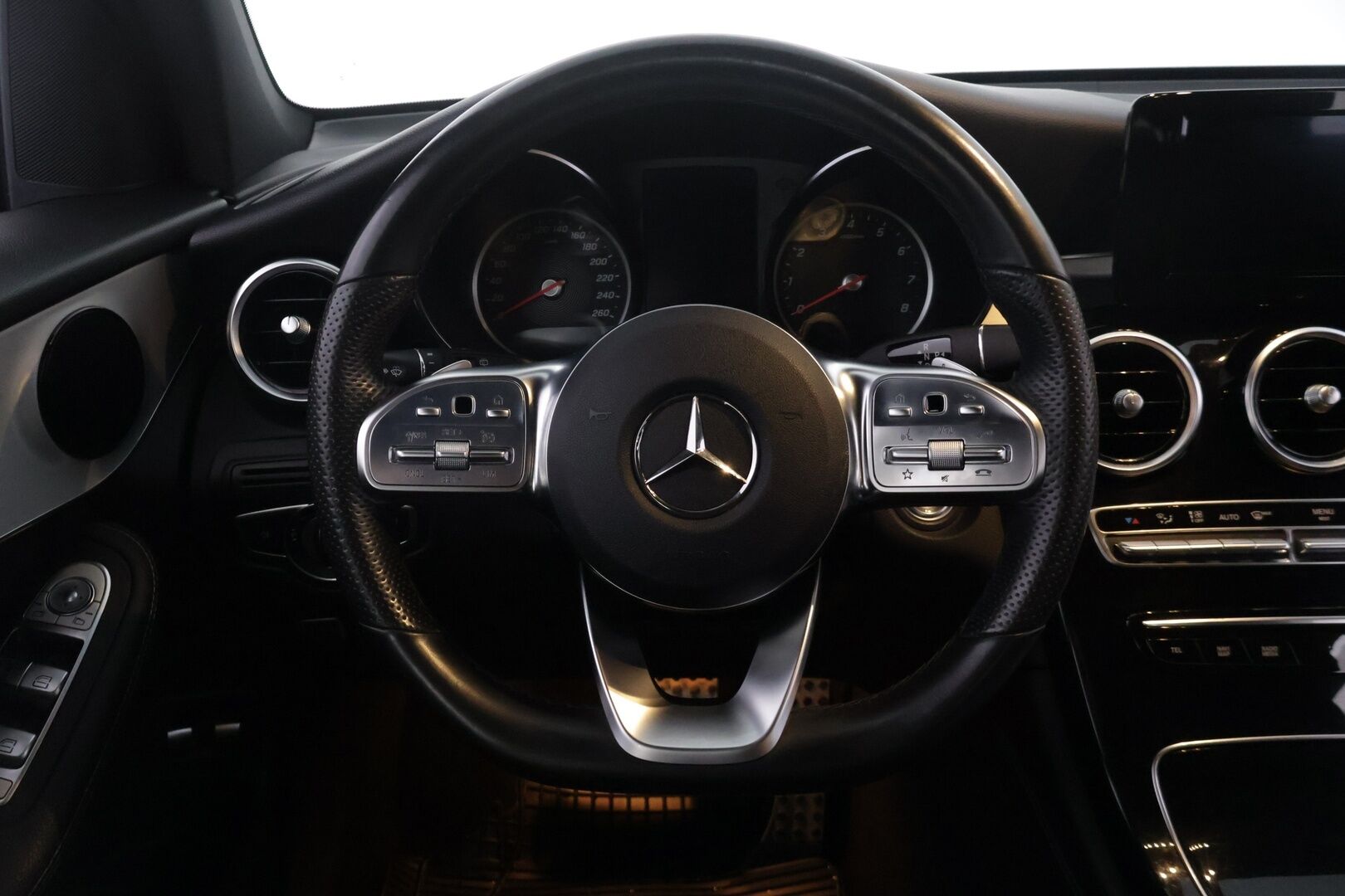 Mercedes-Benz GLC 2020 300 e 4MATIC A Business EQ Power