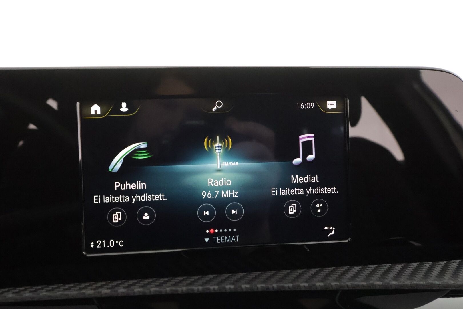 Mercedes-Benz A 2021 180 A Business Style * Vakkari / P.kamera / Puolinahat / Kaistavahti / LED / Sporttipenkit * - Suomi-auto / Kahdet renkaat aluvanteilla - HULLUT AVAJAISHULINAT KORKOTARJOUS 3,29 %