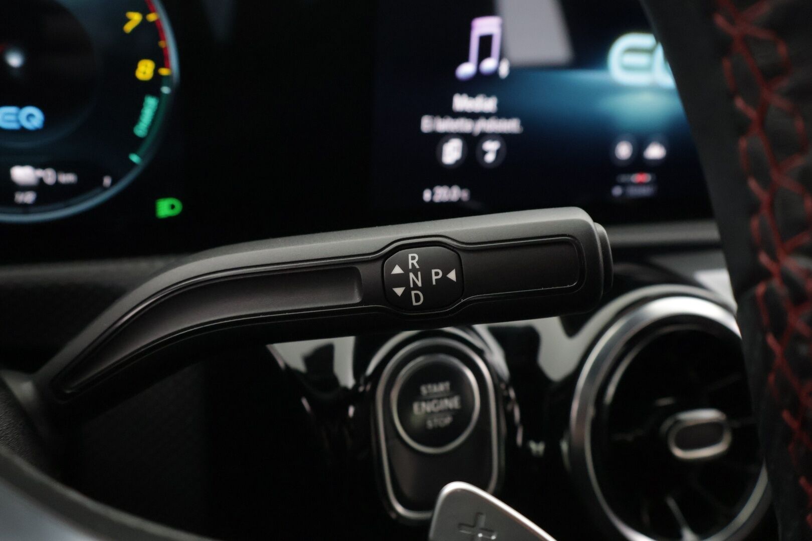 Mercedes-Benz CLA 2021 250 e A Business AMG EQ Power *P.Kamera / Tehdaskoukku / Navi / Digimittaristo* - *2 x renkaat alkuperäisillä vanteilla / Hyvä huoltohistoria / Siisti yksilö* 