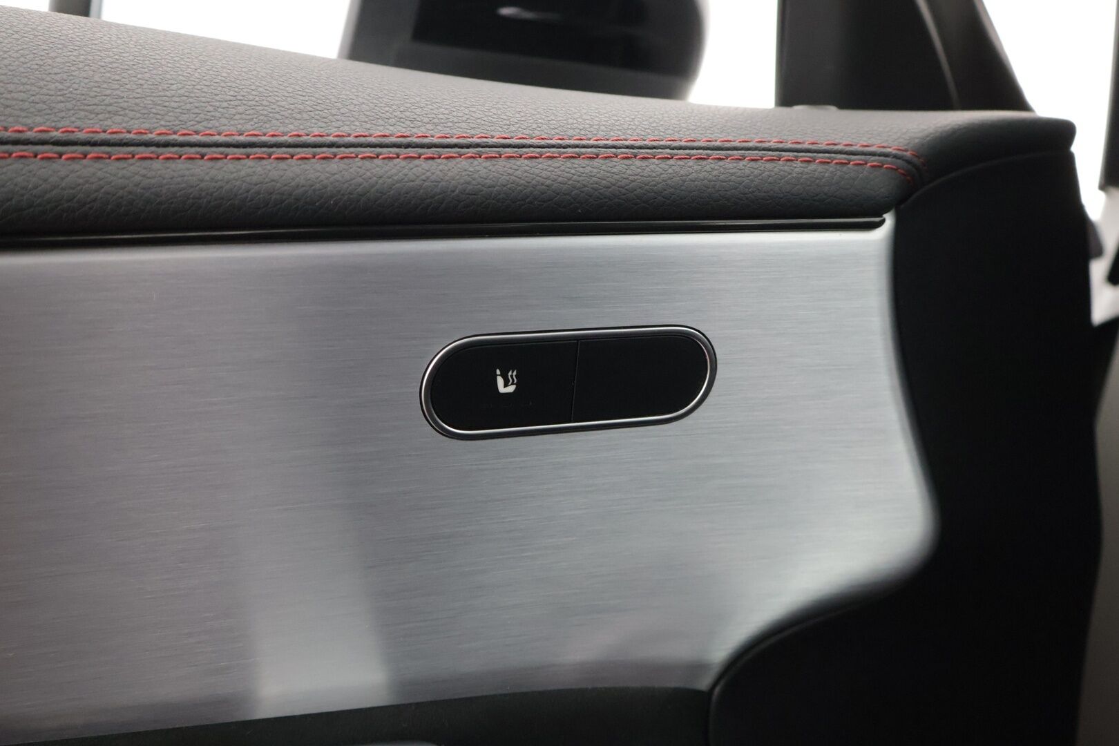 Mercedes-Benz CLA 2021 250 e A Business AMG EQ Power *P.Kamera / Tehdaskoukku / Navi / Digimittaristo* - *2 x renkaat alkuperäisillä vanteilla / Hyvä huoltohistoria / Siisti yksilö* 