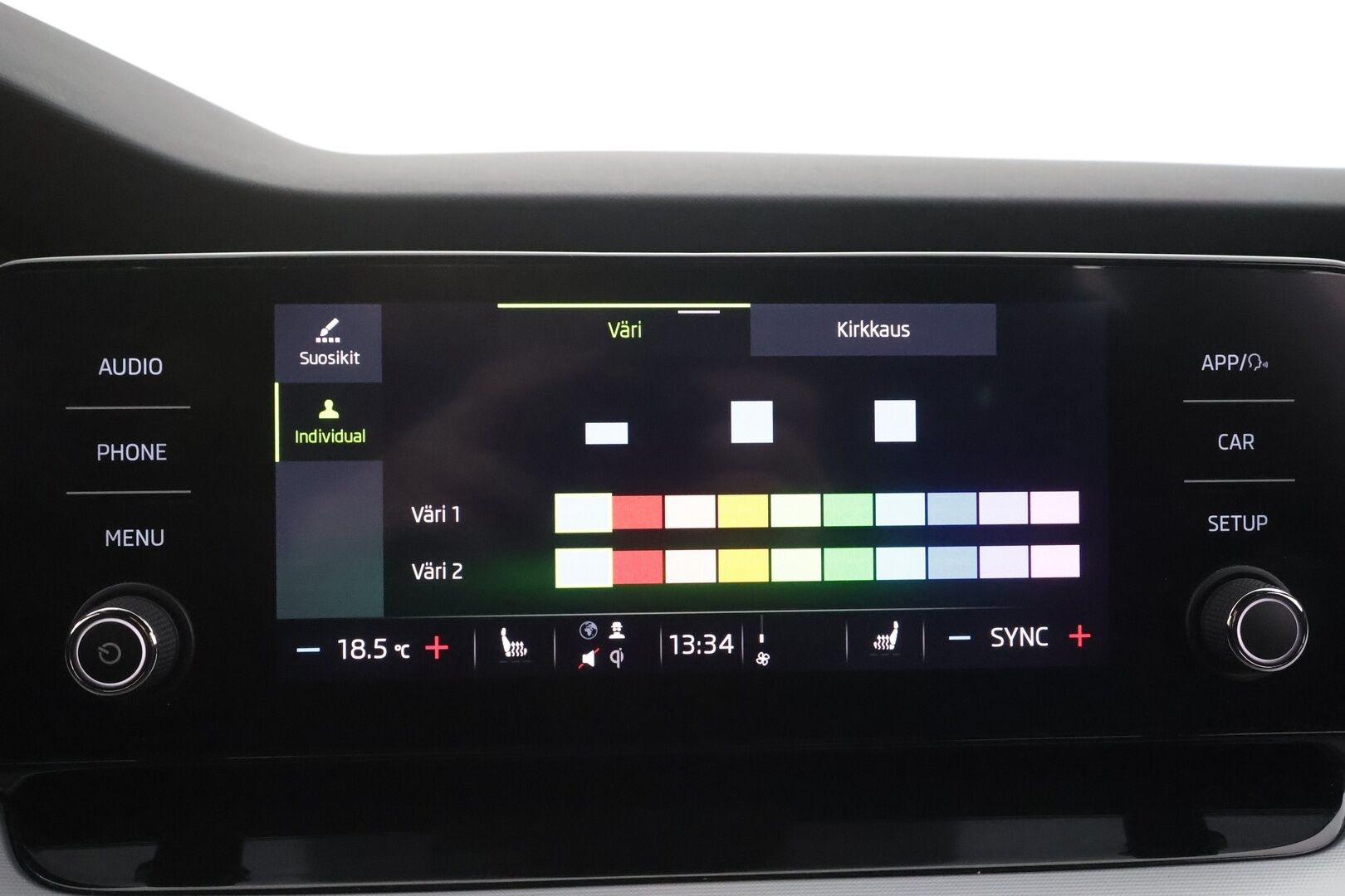 Skoda Octavia 2021 1,5 TSI Ambition Launch Edition - | Vakkari | Webasto | P.Kamera | Ratinlämmitys | Digimittaristo | LED | Keyless | Apple&Android | 1.Om Suomi-auto | Kahdet Renkaat | Merkkihuollettu |