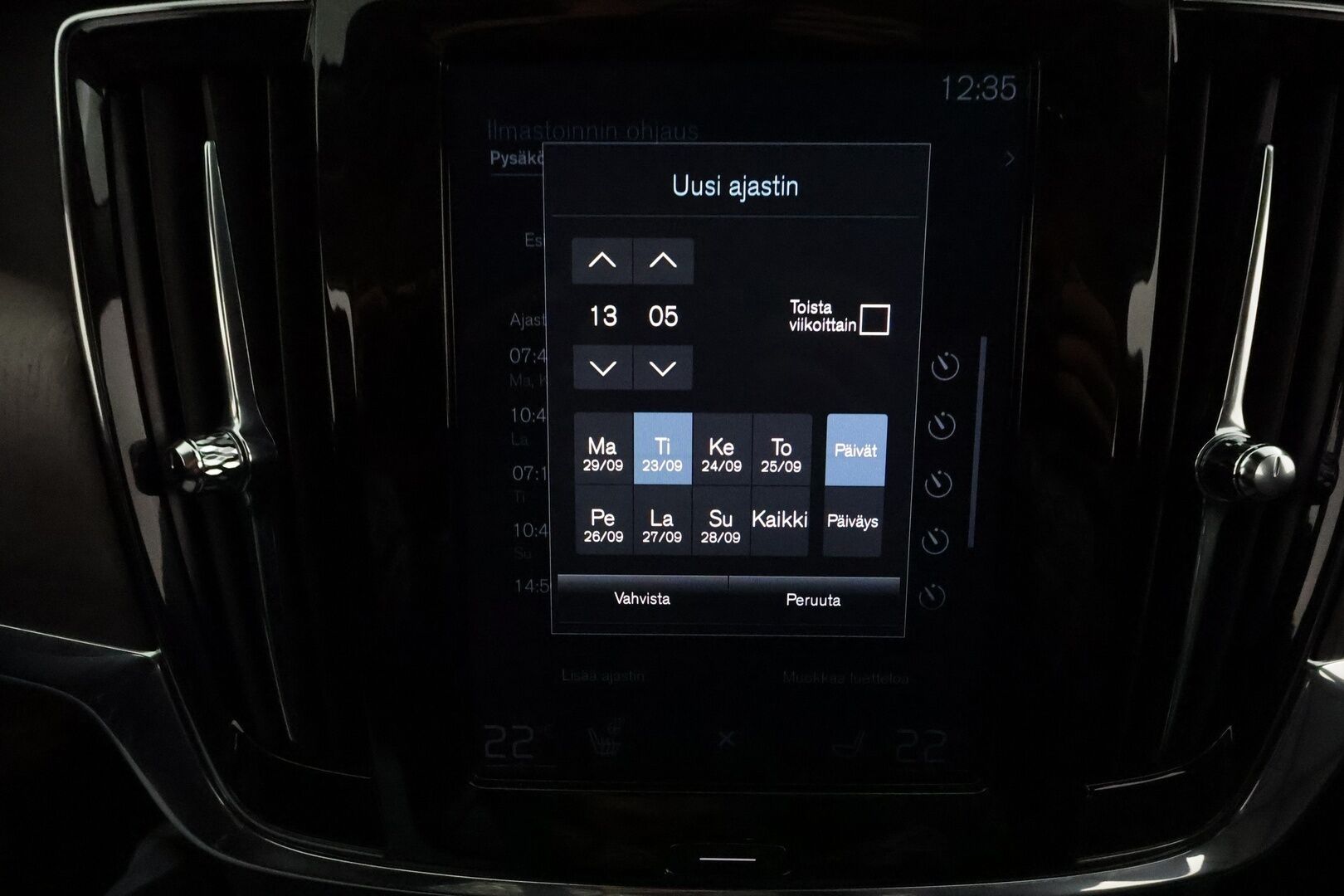 Volvo V90 2021 D3 Business Inscription Edition **Webasto / ACC / Full-LED / P.Kamera / Sportnahat Muistilla / Navi / Kaistavahti** - Suomi-auto / Kahdet Renkaat / Merkkihuollettu!