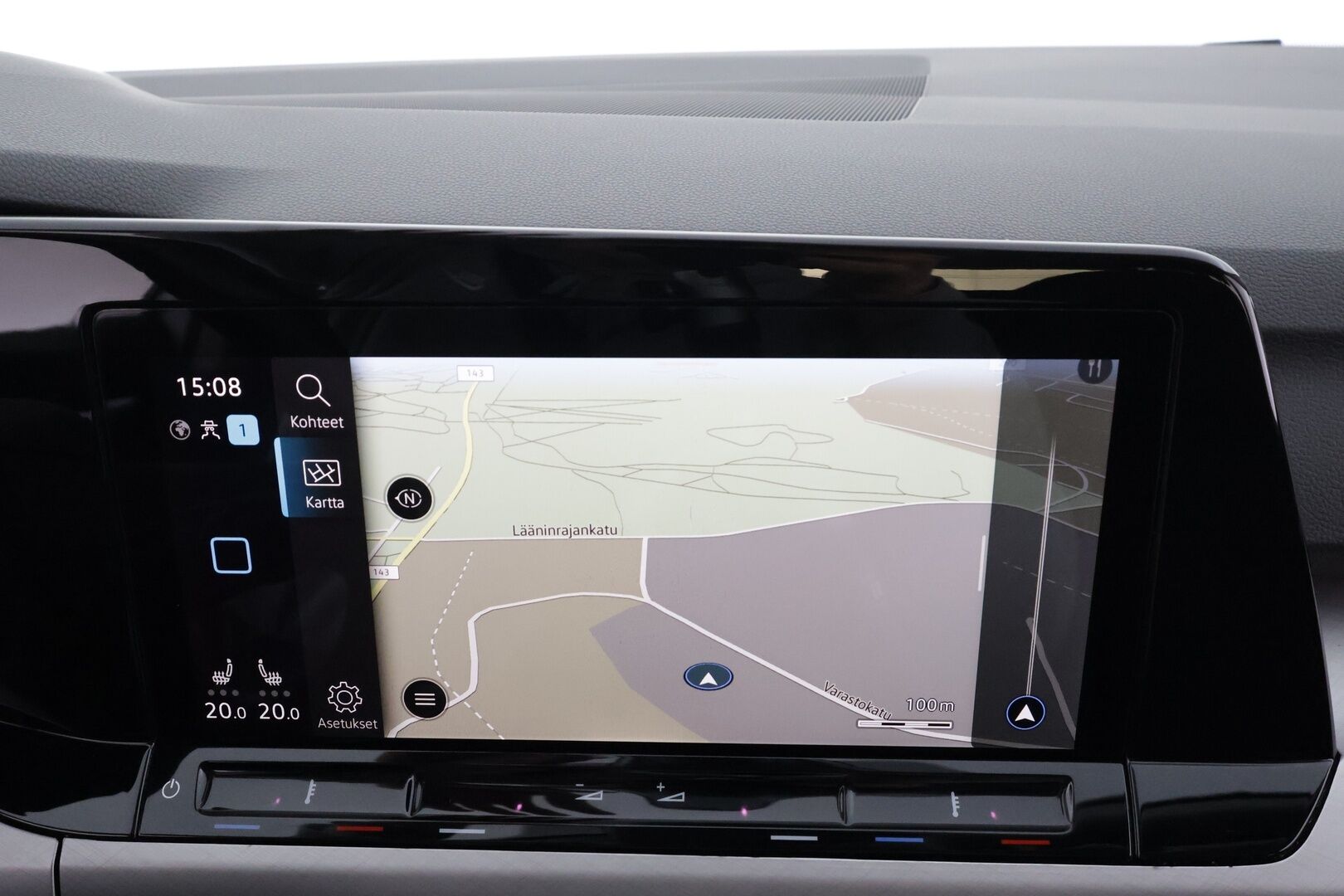 Volkswagen Golf 2021 1,0 TSI 81 kW * Adapt.Vakkari / LED / Lohkolämmitin & Sisäpistoke / 3-Alue Ilmastointi / P-Tutkat / Apple&Android! - Suomi-auto / Merkkihuollettu / Kahdet Renkaat