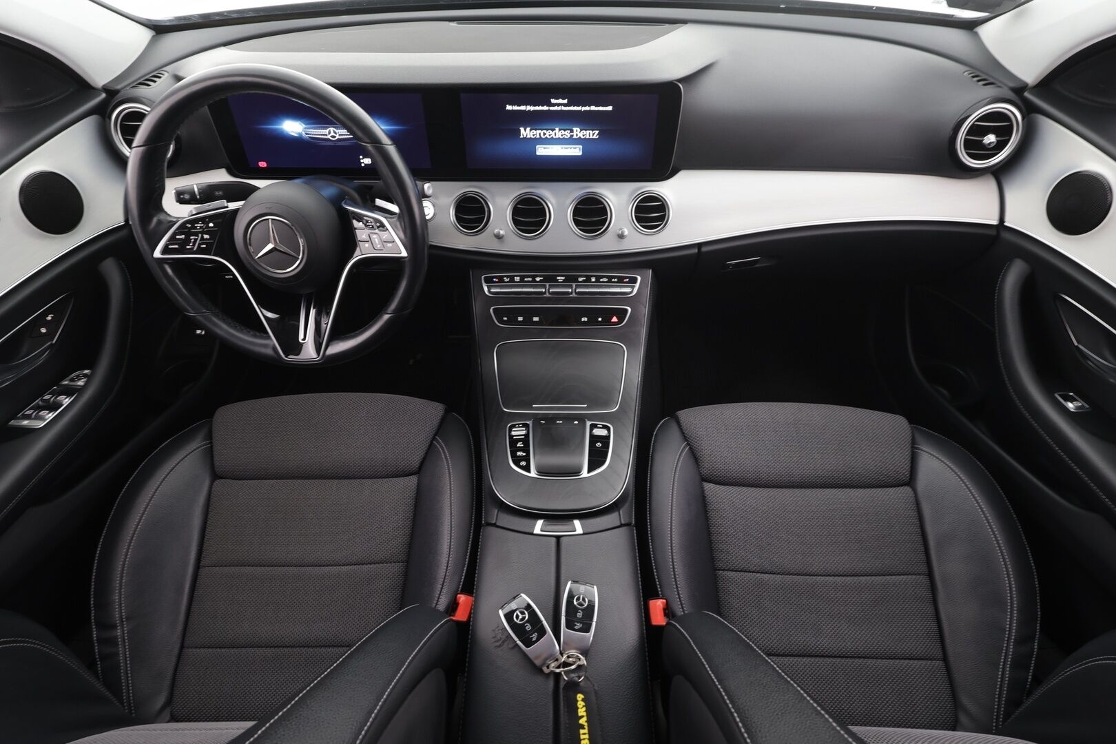 Mercedes-Benz E 2021 220 d 4MATIC A Business Avantgarde * Widescreen / Webasto / LED / Sportpenkit / P.Kamera / Navi / Katveavustin * - 1-om Suomi-auto / Kahdet renkaat alumiinivanteilla / ALV