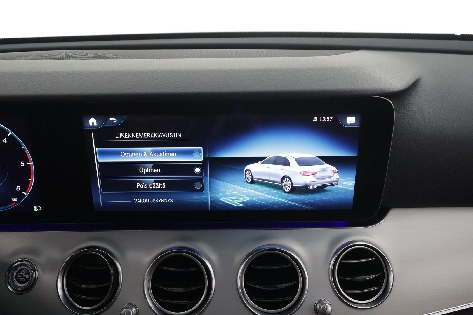 Mercedes-Benz E 2021 220 d 4MATIC A Business Avantgarde * Widescreen / Webasto / LED / Sportpenkit / P.Kamera / Navi / Katveavustin * - 1-om Suomi-auto / Kahdet renkaat alumiinivanteilla / ALV