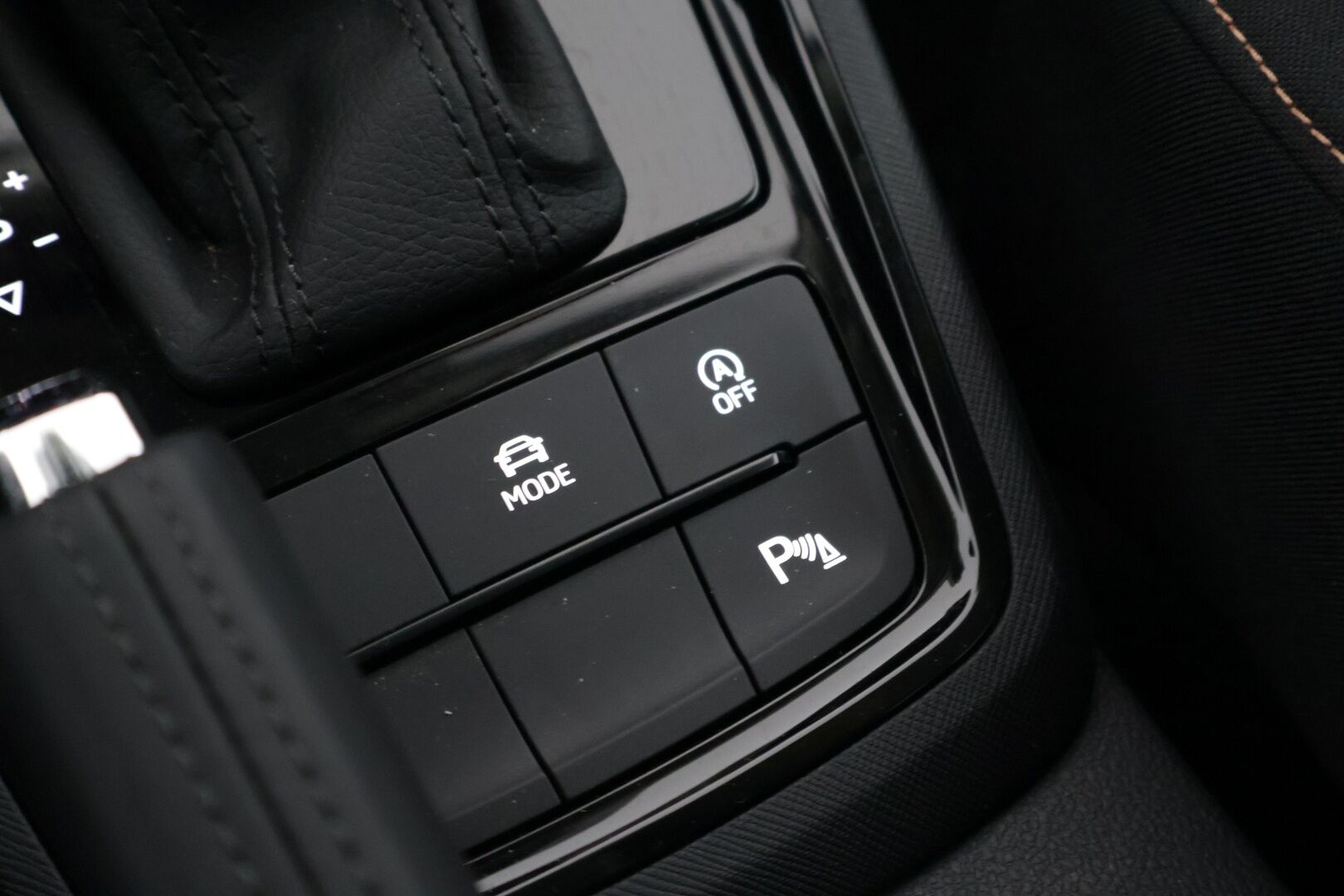 Skoda Scala 2021 1,0 TSI 115 Style DSG Autom. - | Suomi-Scala | Merkkihuollettu | Kaistavahti | CarPlay | Autom.Pitkät | Lämm.Ratti | Keyless | P.kamera | Tutkat | Lohko+SP | 2x Huiput Renkaat Alkup. Aluilla | 