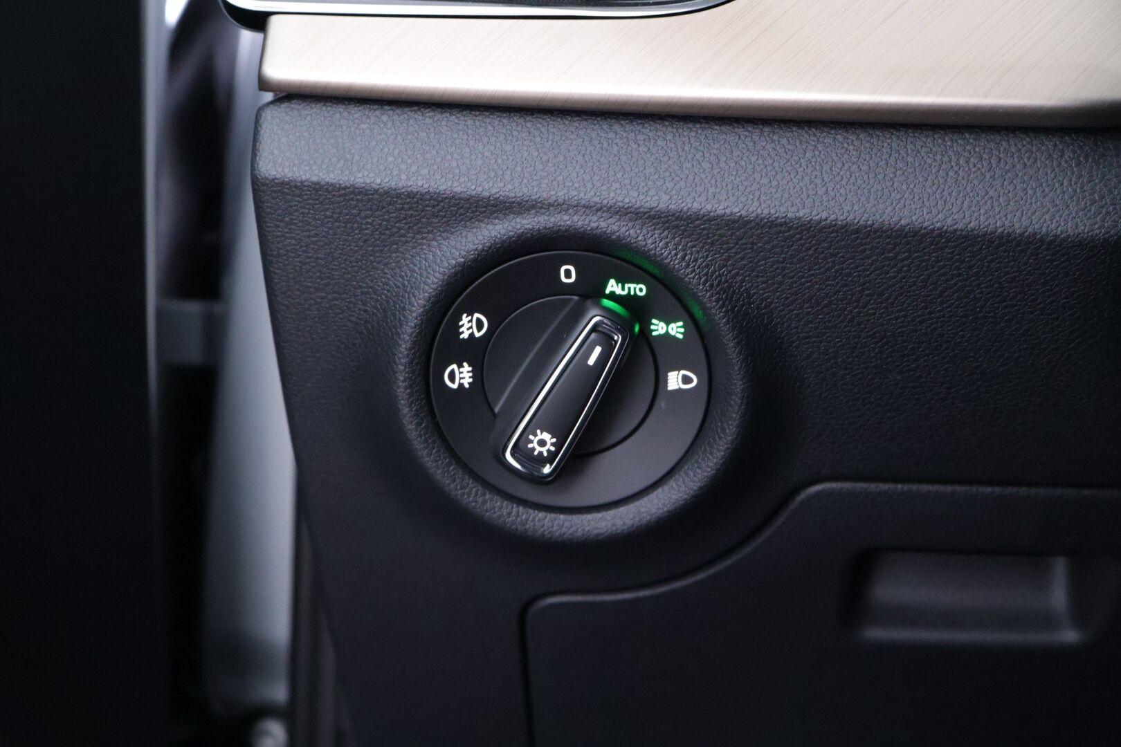 Skoda Scala 2021 1,0 TSI 115 Style DSG Autom. - | Suomi-Scala | Merkkihuollettu | Kaistavahti | CarPlay | Autom.Pitkät | Lämm.Ratti | Keyless | P.kamera | Tutkat | Lohko+SP | 2x Huiput Renkaat Alkup. Aluilla | 