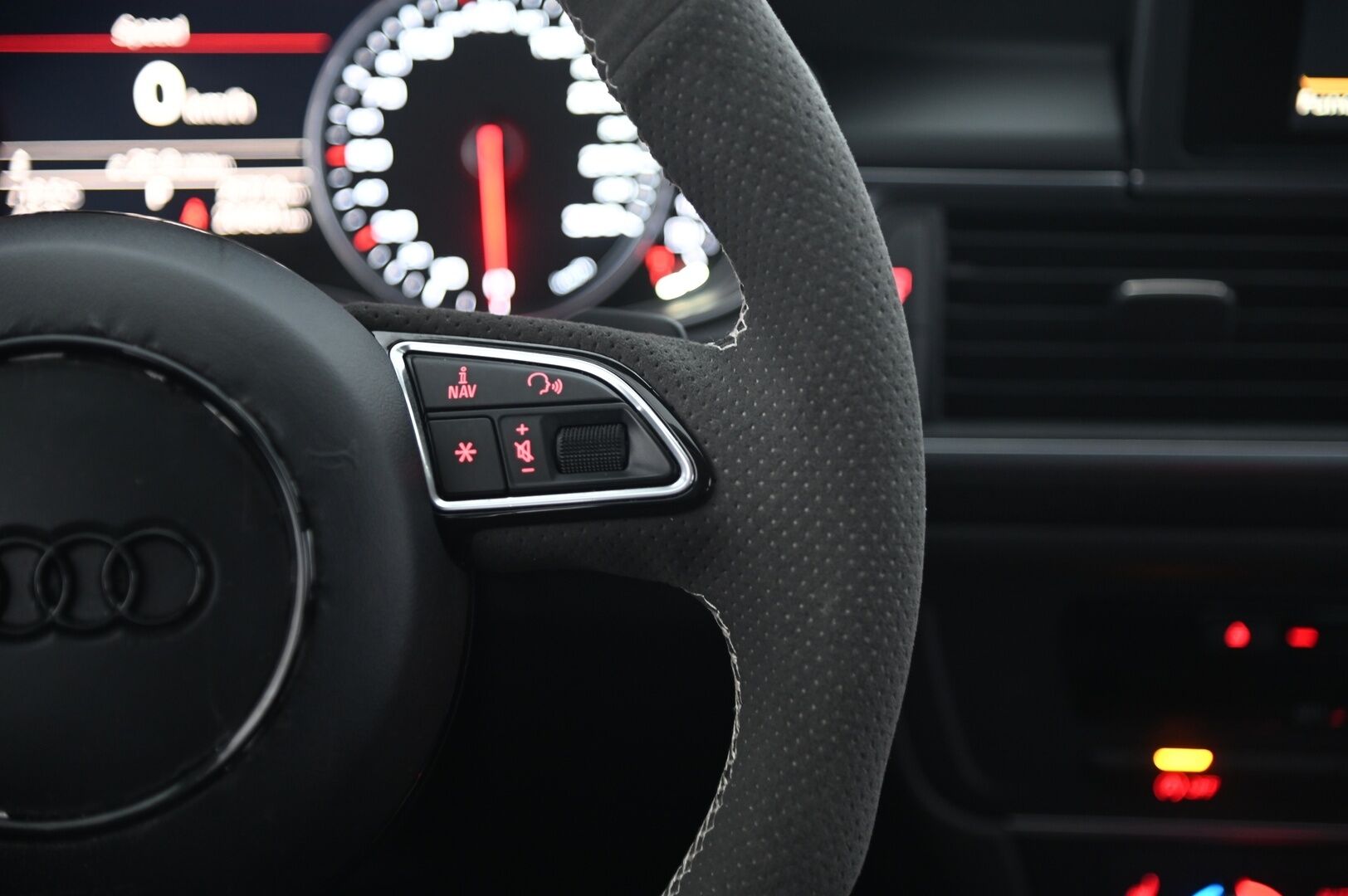 Audi A6 allroad quattro 2015 3,0 V6 TDI 160 kW quattro S tronic - | Webasto | Ilma-Alusta | Koukku | Facelift | Keyless | P-Tutkat | Erinomainen huoltohistoria!