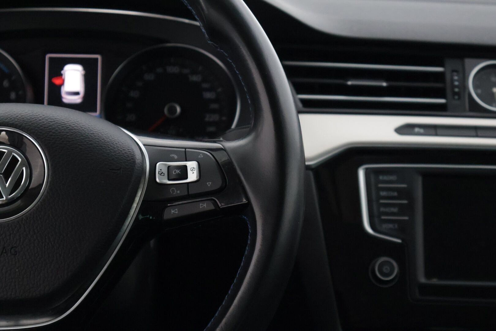 Volkswagen Passat 2016 Variant GTE Plug-In Hybrid 160 kW (218 hv) DSG-automaatti Webasto / Adap.vakkari / S-koukku / P-kamera / Tutkat / Dynaudio - Siisti kuntoinen yksilö tulossa myyntiin! Jakopäätehty 06/25! 