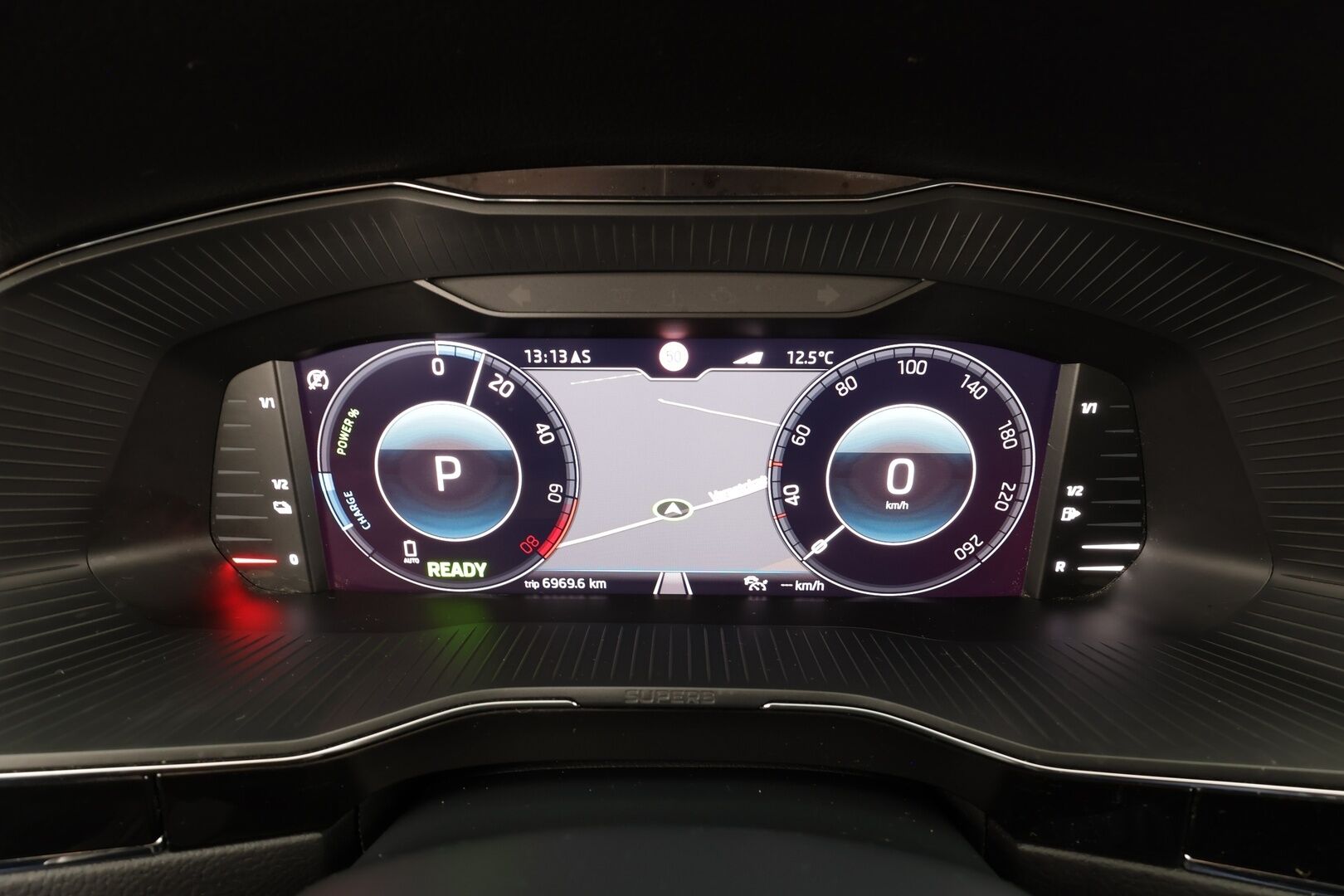 Skoda Superb 2021 Combi 1,4TSI PHEV L&K iV DSG * ACC / Webasto / 360° / Panorama / Matrix-LED / Canton / Hierova&Ilmastoitu Muistipenkki * - Akkutesti 92,8% / 1.om Suomi-auto / 2x Latauskaapelit / Kahdet renkaat / Merkkihuollettu! - Osta nyt, maksa vasta ensi vuonna