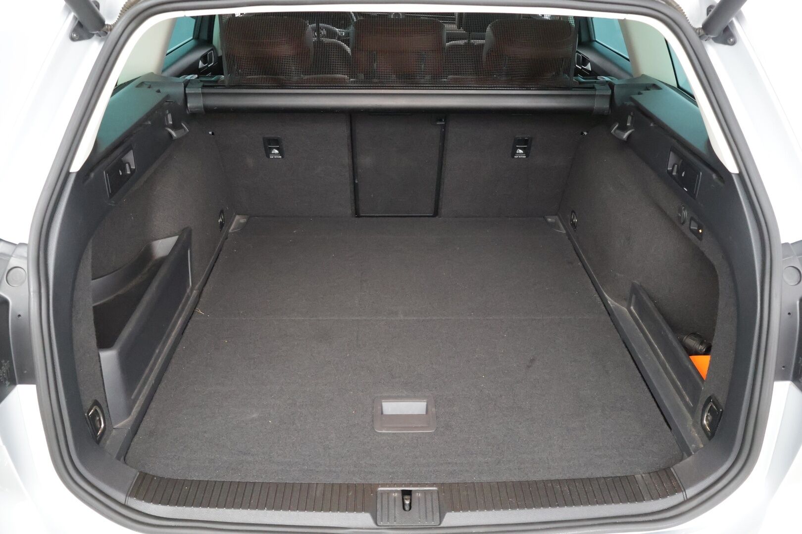 Volkswagen Passat 2016 PASSAT Farmari (AC) 5ov 1968cm3 A - * Juuri saapunut! *