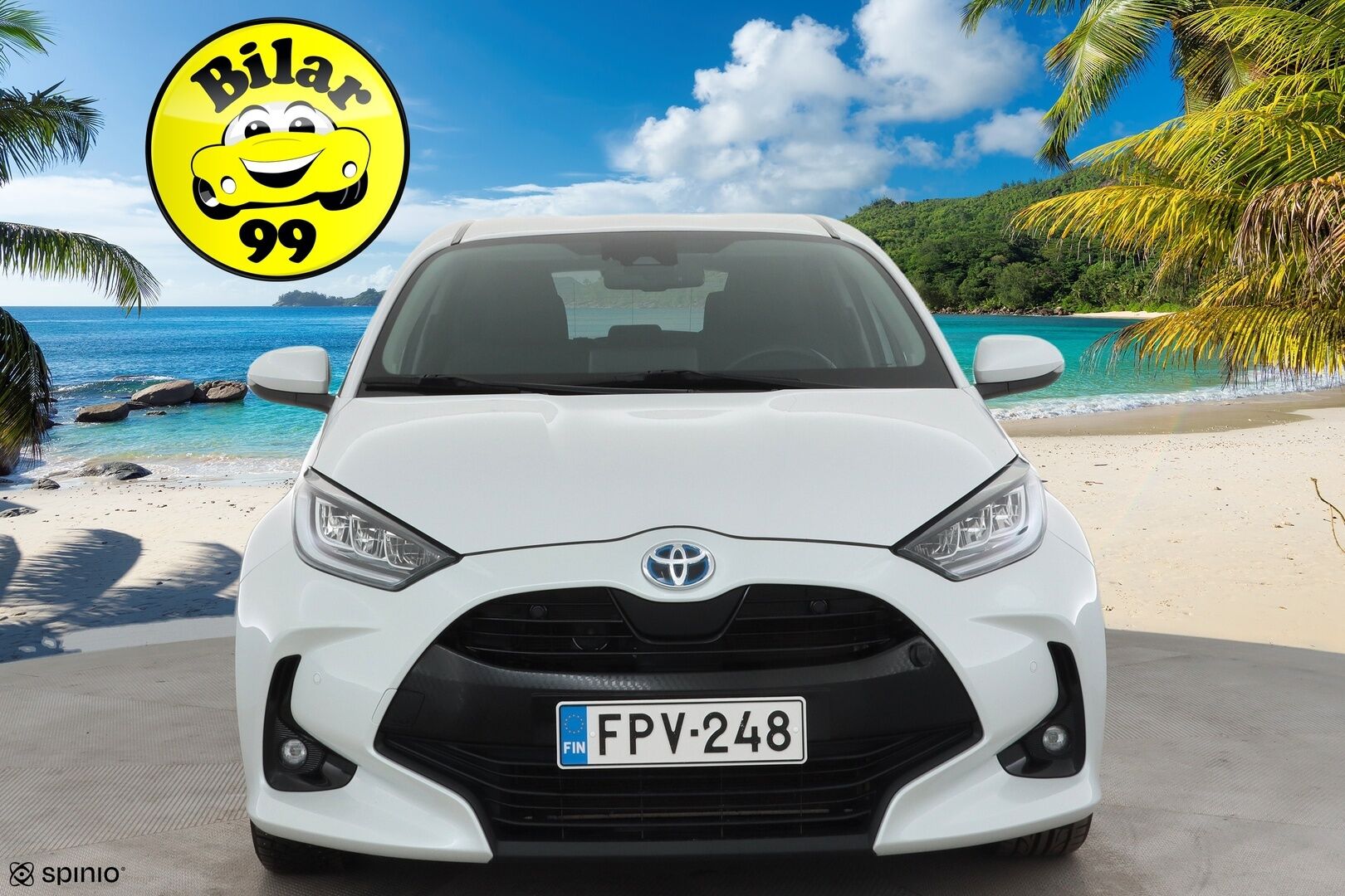 Toyota Yaris 2021 1,5 Hybrid Style * ACC / P.kamera / LED / Navi / Lohko+SIsä / Keyless / Digimittaristo * - Suomi-auto / Kahdet renkaat aluvanteilla / Merkkihuollettu