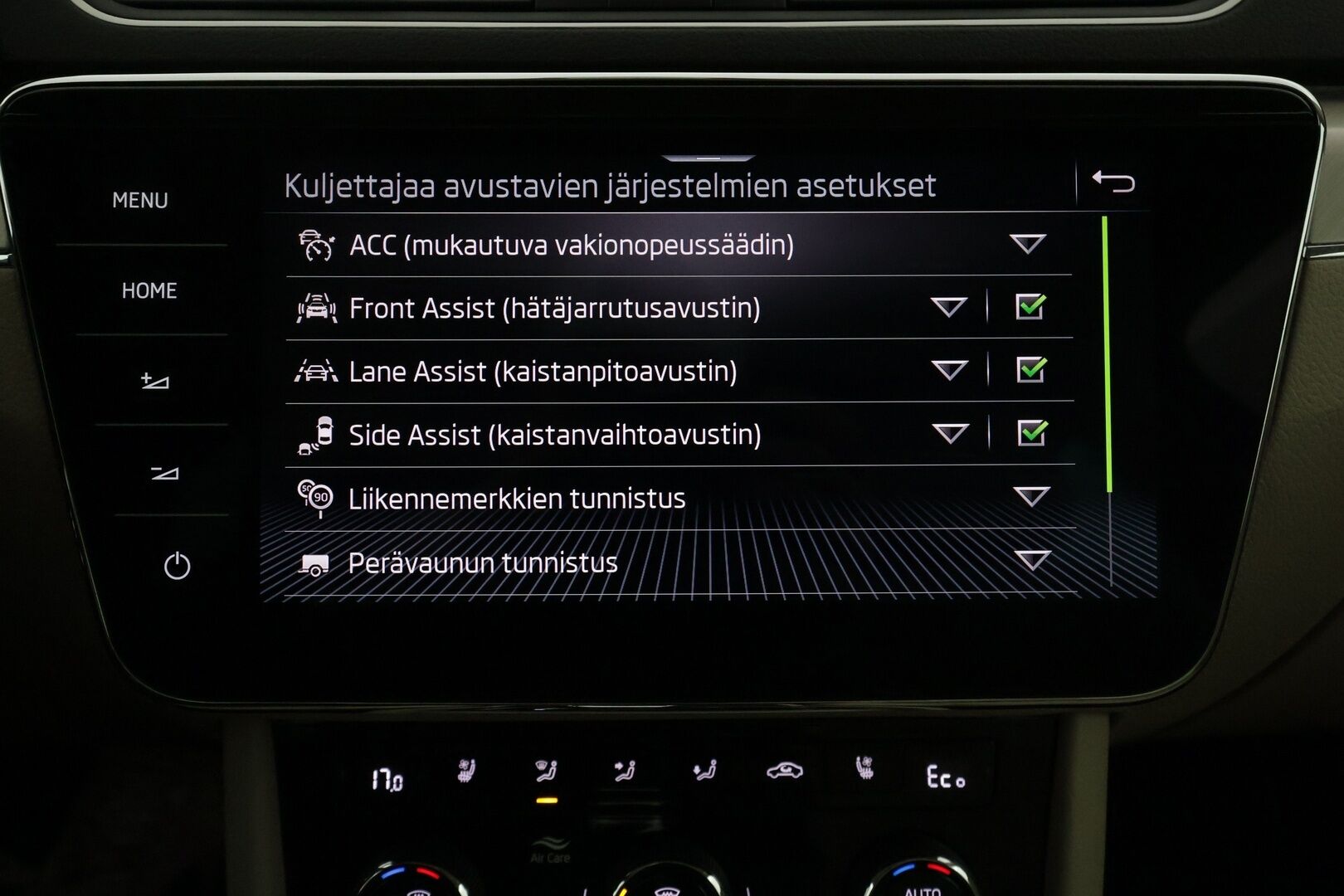 Skoda Superb 2021 Combi 1,4 TSI PHEV L&K iV DSG Autom. ** 1-Om Suomi auto / Adapt.vakkari / Koukku / Webasto / Matrix LED / Canton - Facelift / Panorama / 360 kamera / Ilmastoidut nahat / Hierova kuljettajan istuin / Apple&Androit / Keyless / Navi / Digimittari
