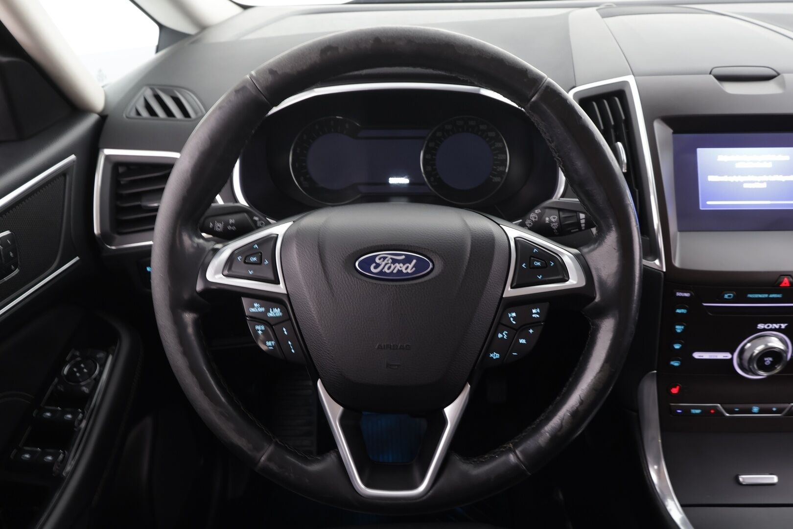 Ford S-Max 2021 2,0 TDCi EcoBlue 150hv A8 Titanium 7-P * Webasto / Koukku / ACC / LED / P.kamera / Navi / Kaistavahti / Muistipenkki * - Suomi-auto / Kahdet renkaat - HULLUT BLACKWEEK JATKOT - KORKOTARJOUS 2,49%