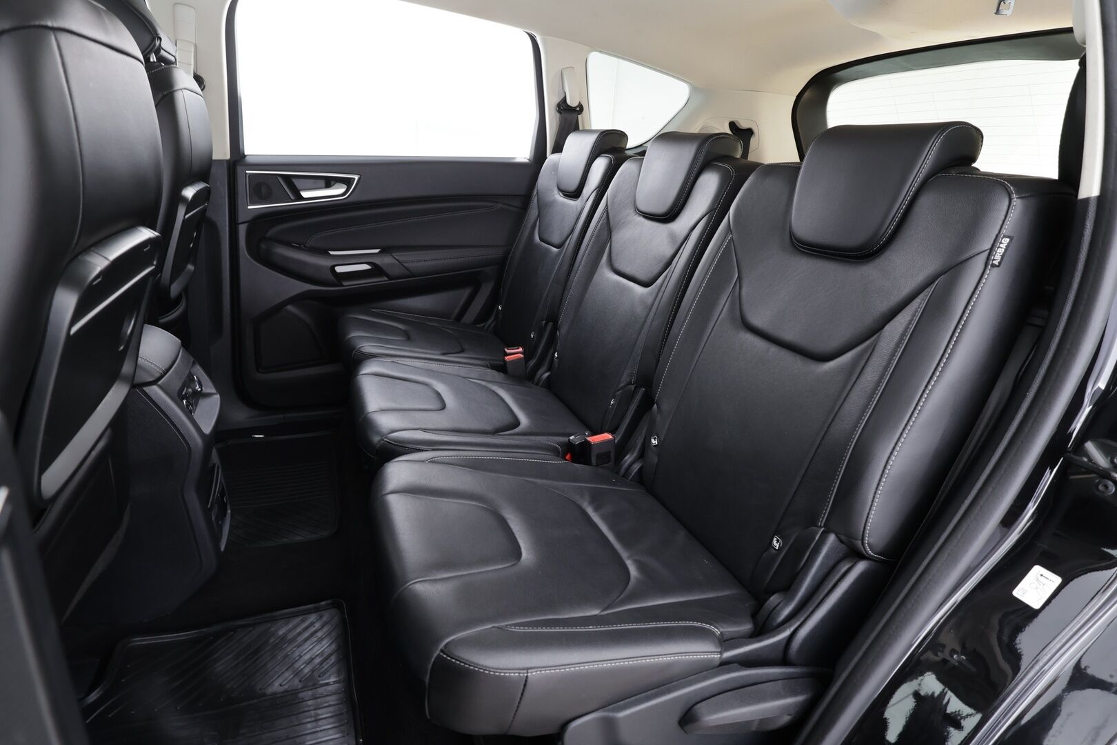 Ford S-Max 2021 2,0 TDCi EcoBlue 150hv A8 Titanium 7-P *Webasto / Koukku / ACC / LED / Kamera / Navi / Kaistavahti / Muistipenkki* - Suomi-auto / Kahdet renkaat alumiinivanteilla / 7.P