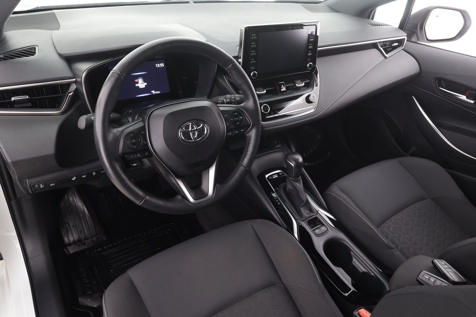 Toyota Corolla 2021 Touring Sports 1,8 Hybrid Active Edition * ACC / LED / P.kamera / Navi / Kaistavahti / Keyless * - 1-om Suomi-auto / Kahdet renkaat aluvanteilla / Merkkihuollot / Juuri saapunut Tampereelle!