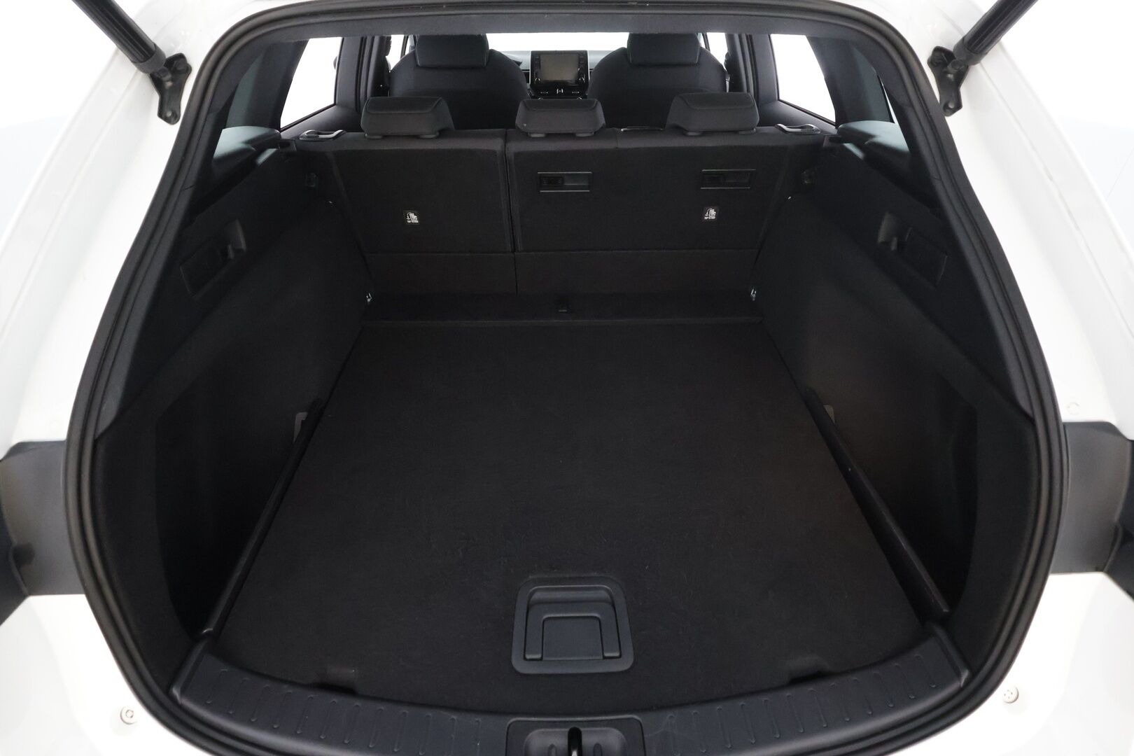 Toyota Corolla 2021 Touring Sports 1,8 Hybrid Active Edition * ACC / LED / P.kamera / Navi / Kaistavahti / Keyless * - 1-om Suomi-auto / Kahdet renkaat aluvanteilla / Merkkihuollot / Juuri saapunut Tampereelle!