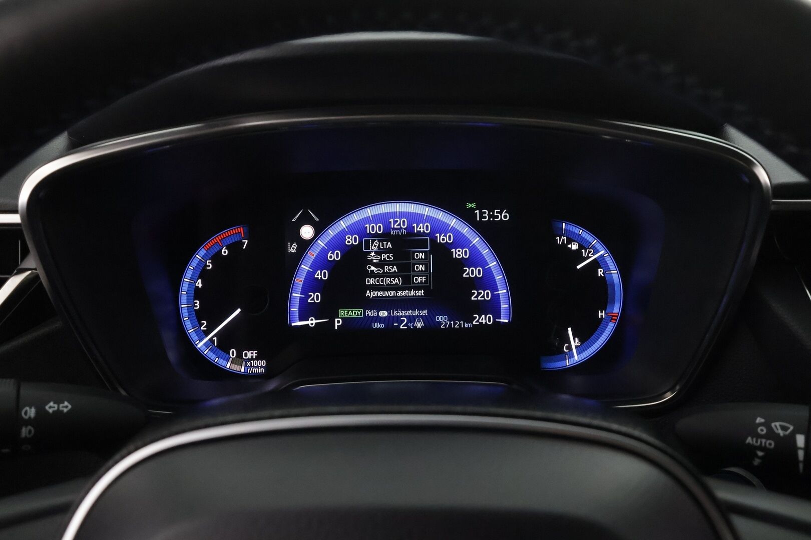 Toyota Corolla 2021 Touring Sports 1,8 Hybrid Active Edition * ACC / LED / P.kamera / Navi / Kaistavahti / Keyless * - 1-om Suomi-auto / Kahdet renkaat aluvanteilla / Merkkihuollot