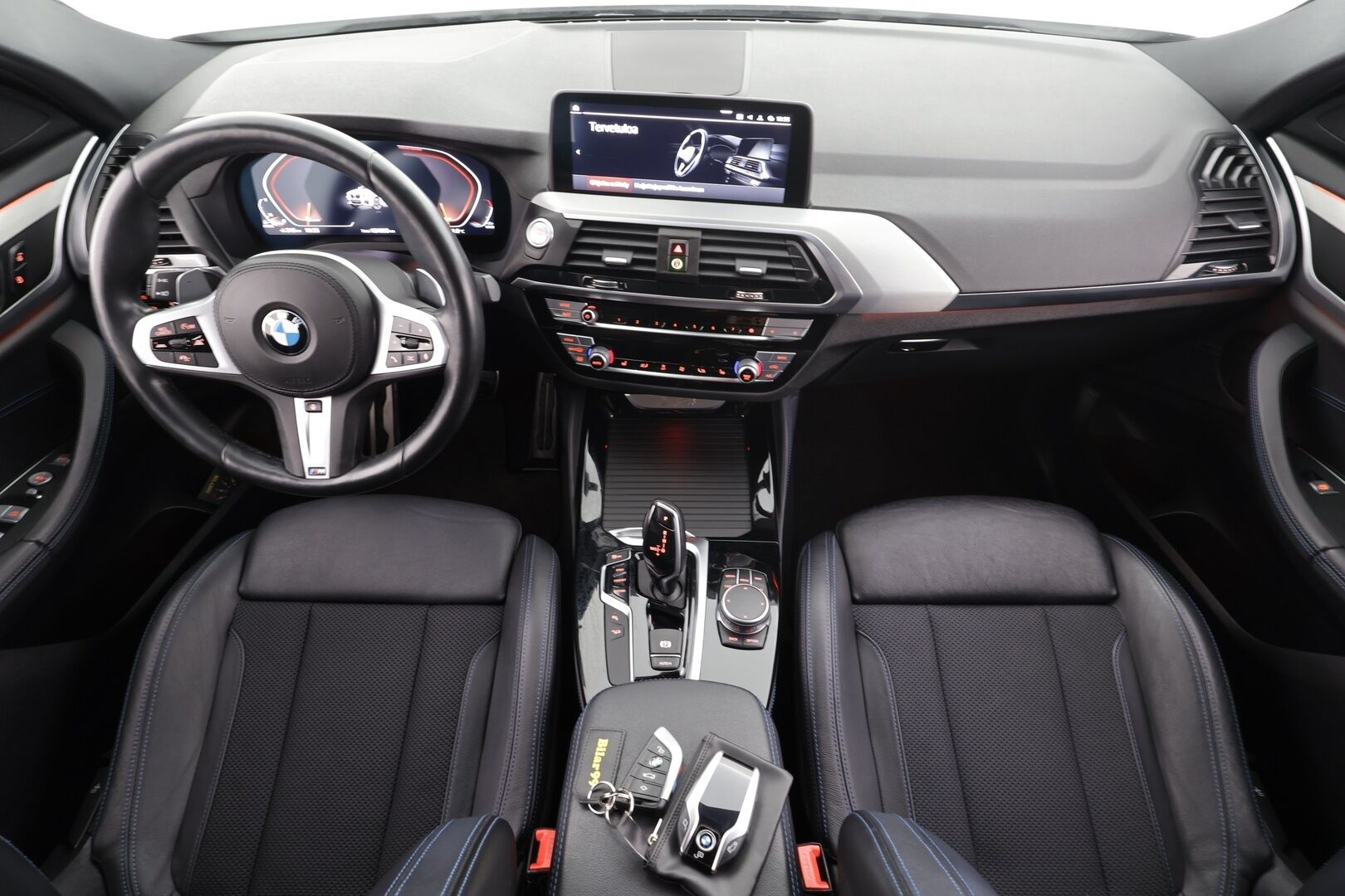 BMW X4 2021 G02 xDrive 20d A Business M Sport MHEV * ACC / P.kamera / Adapt.LED / Webasto / Navi / Koukku / Sporttipenkit / Hifi * - Suomi-auto / Kahdet renkaat aluvanteilla