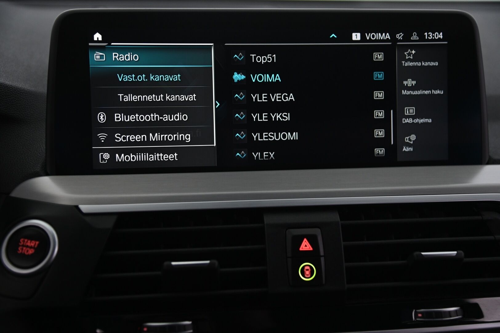 BMW X3 2021 G01 xDrive 30e A Charged Edition xLine * Hifi / Ambient / M-sport ratti / Vetokoukku / Muistipenkki * - 2 Aluvanteet / 93% SoH / Musta sisäkatto