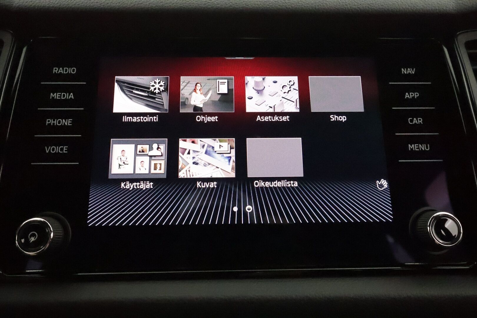 Skoda Kodiaq 2021 2,0 TDI 150 SportLine DSG ** Webasto / Koukku / Adapt.Vakkari / 360° Kamera / LED-valot / Canton / Muistipenkki ** - Suomi-auto / Kahdet Renkaat