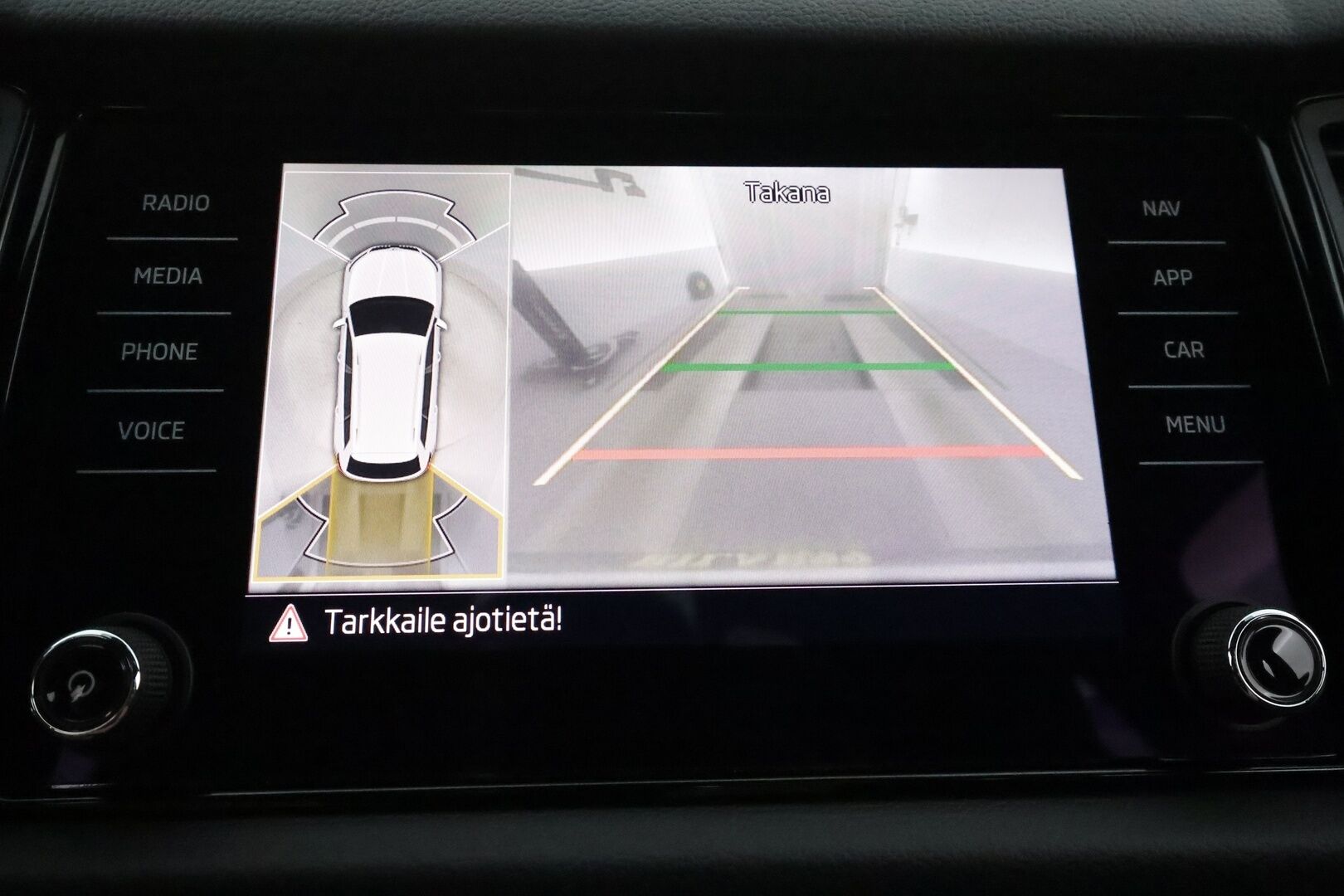 Skoda Kodiaq 2021 2,0 TDI 150 SportLine DSG ** Webasto / Koukku / Adapt.Vakkari / 360° Kamera / LED-valot / Canton / Muistipenkki ** - Suomi-auto / Kahdet Renkaat