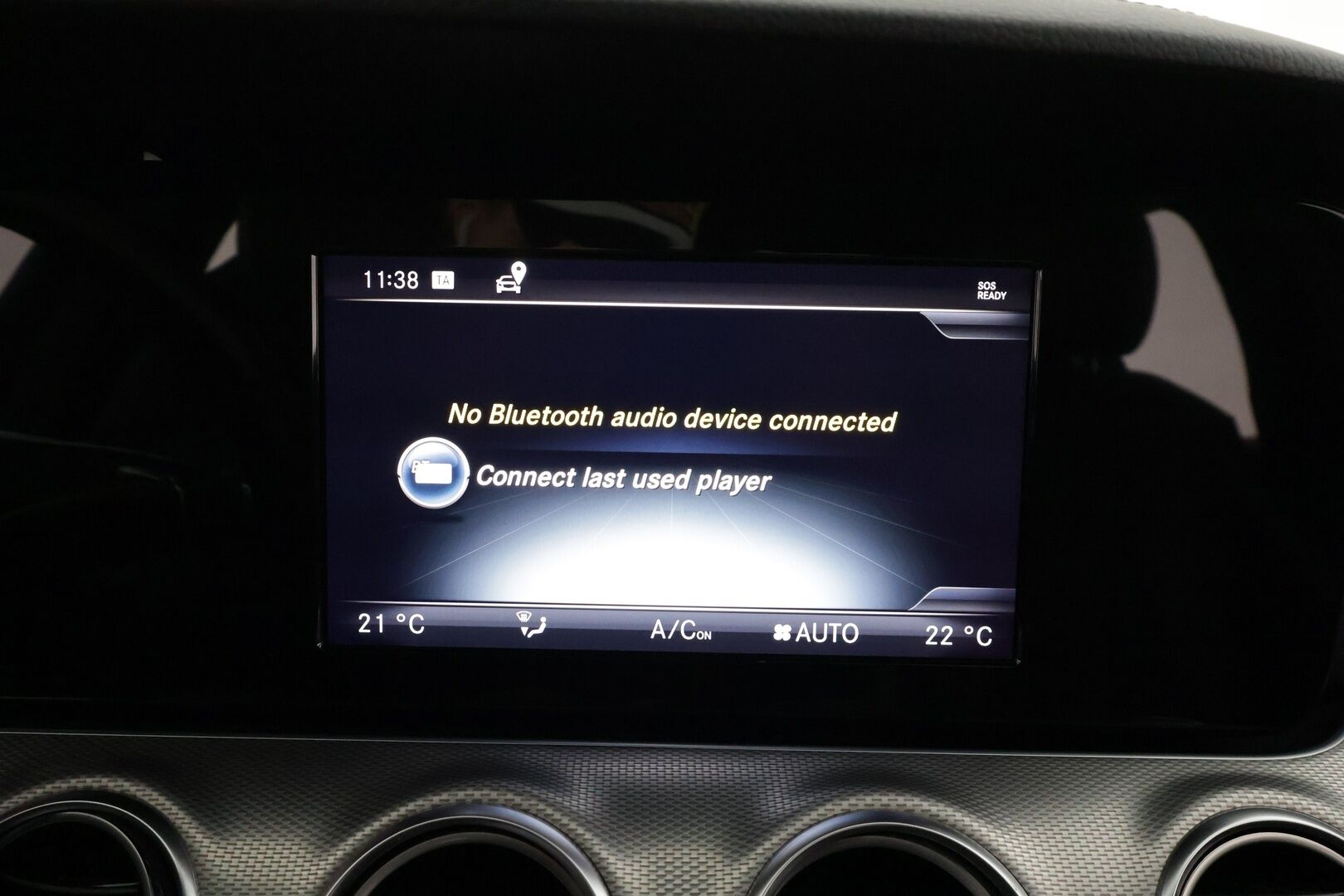 Mercedes-Benz E 2017 220 d T A Business AMG * Webasto / Koukku / LED-High Performance / P.Kamera / Sportpenkit / Navi / Ambient-valot * - Kahdet renkaat - HULLU BLACKWEEK KORKOTARJOUS 2,49%