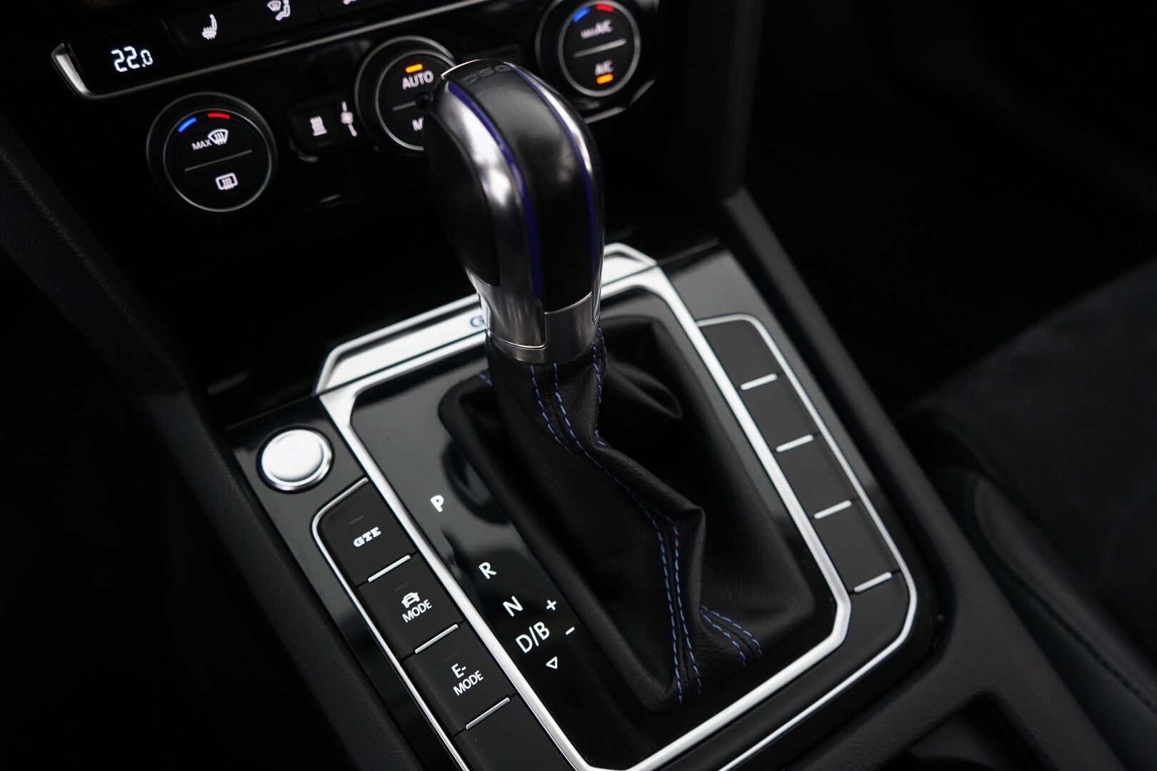 Volkswagen Passat 2018 Variant GTE Plug-In Hybrid 160 kW (218 hv) DSG-automaatti