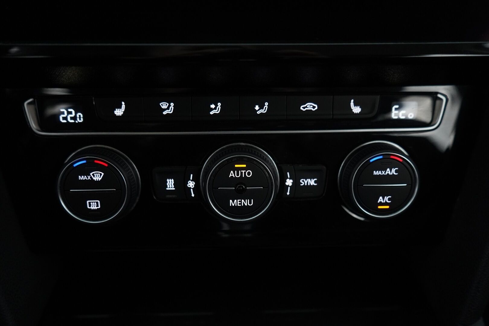 Volkswagen Passat 2018 Variant GTE Plug-In Hybrid 160 kW (218 hv) DSG-automaatti
