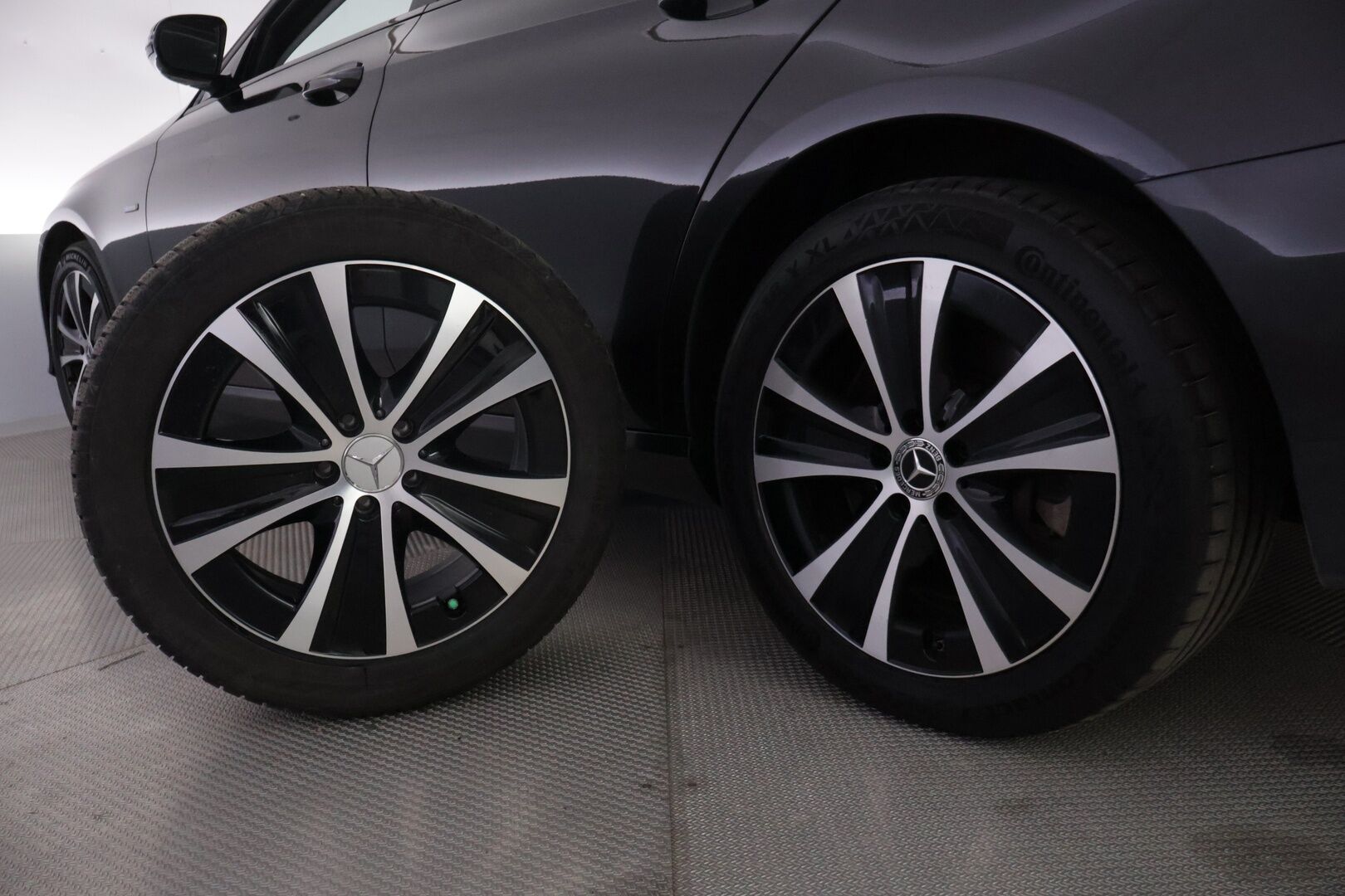 Mercedes-Benz E 2021 300 de 4MATIC T A Business Avantgarde EQ Power - *NIGHT PAKETTI / 2 x RENKAAT / KAMERA / VAKKARI*