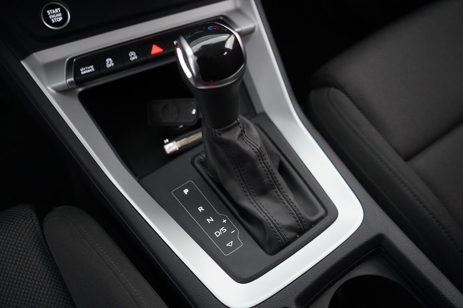 Audi Q3 2021 Sportback Business 35 TFSI 110kW MHEV S tronic * ACC / Kamera / Navi / Webasto / Koukku * - 1- Omisteinen / Suomi- auto / Merkkihuollettu / Kahdet OEM Vanteet