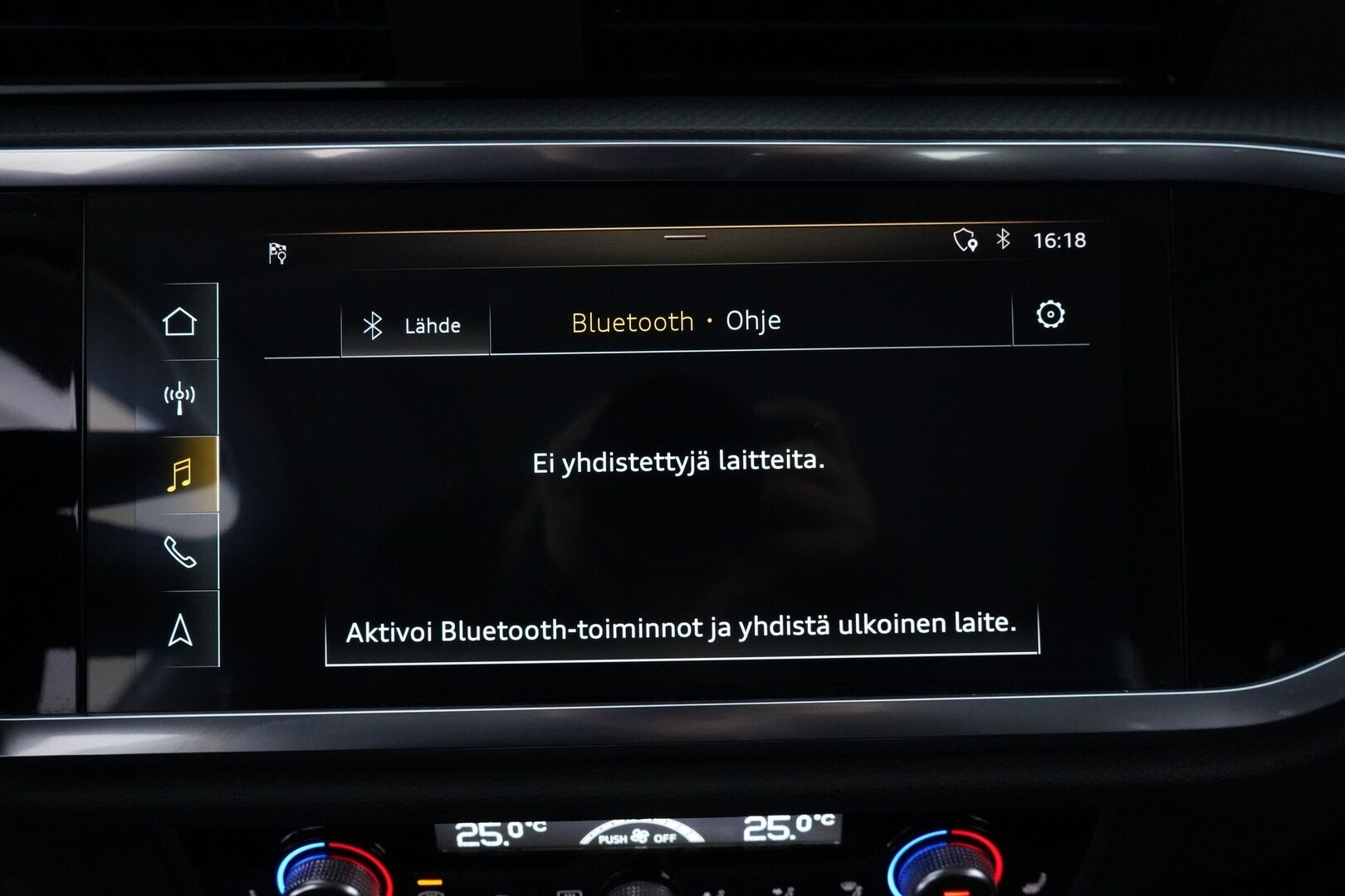 Audi Q3 2021 Sportback Business 35 TFSI 110kW MHEV S tronic * ACC / Kamera / Navi / Webasto / Koukku * - 1- Omisteinen / Suomi- auto / Merkkihuollettu / Kahdet OEM Vanteet