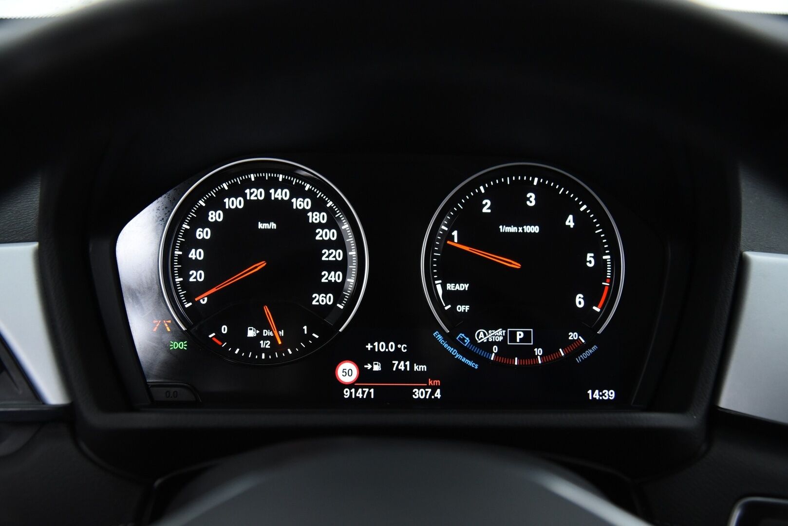 BMW X2 2018 F39 xDrive 20d A Business / Adapt. vak / HUD / Nahat / P-kamera / LED / Merkkihuollettu - Driving Assistant Plus / Comfort Access / Navigation Plus / 2x Michelinin Renkaat!