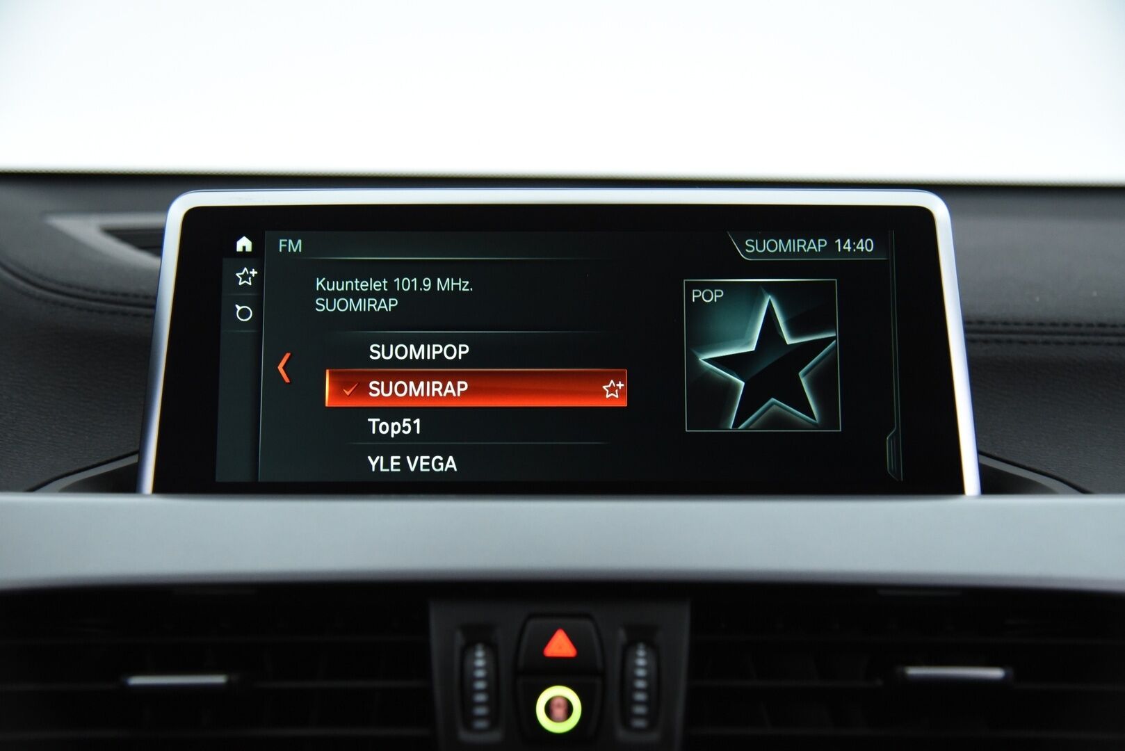 BMW X2 2018 F39 xDrive 20d A Business / Adapt. vak / HUD / Nahat / P-kamera / LED / Merkkihuollettu - Driving Assistant Plus / Comfort Access / Navigation Plus / 2x Michelinin Renkaat!