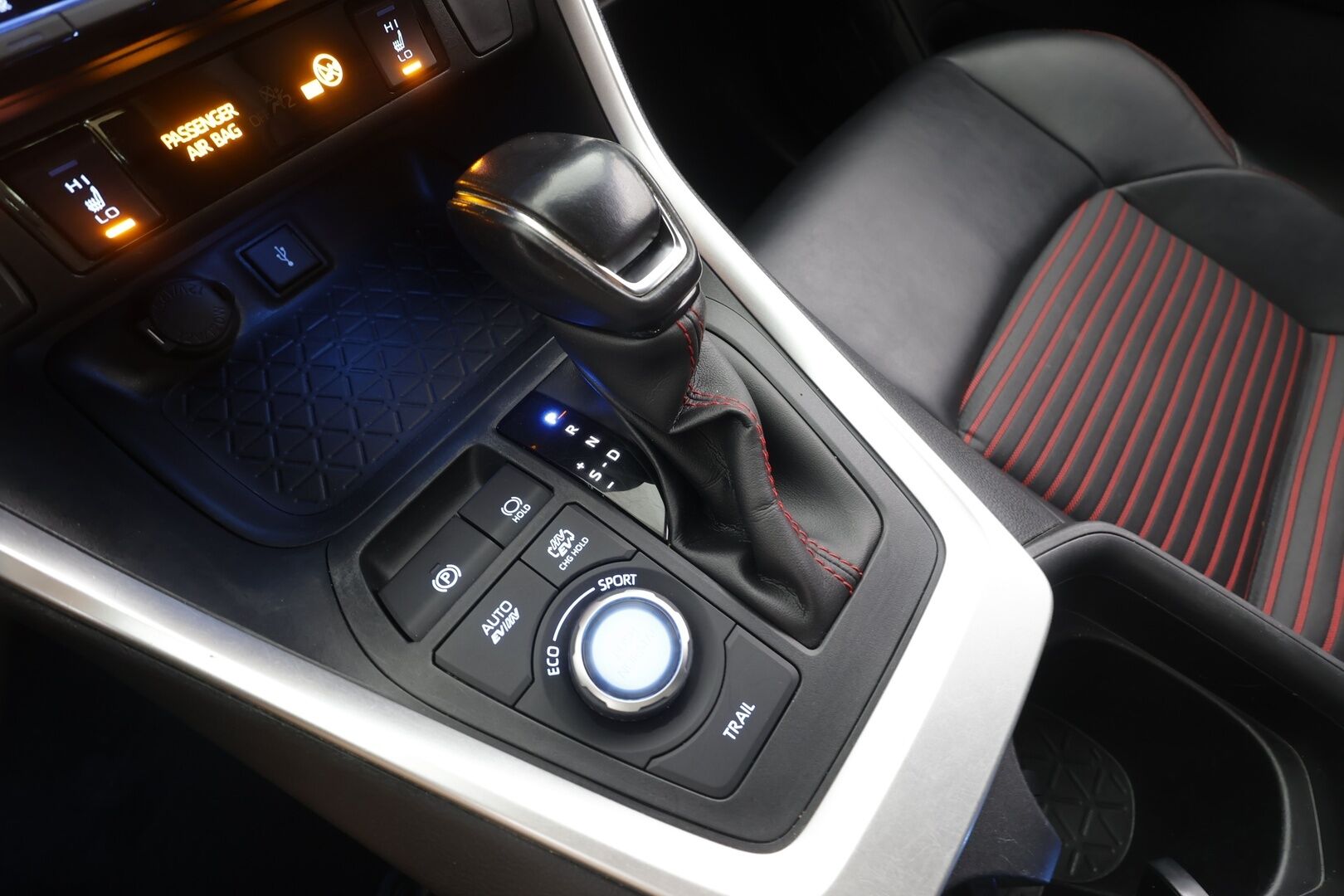 Suzuki Across 2021 2,5 PLUG-IN HYBRID 4WD GLX CVT-aut - | ACC | Koukku | Kaistavahti | LED | P.Kamera | Puolinahat | Katvevaroitin | Ratinlämmitin | Sähköluukku | Keyless | Apple&Android | Suomi-auto | Kahdet renkaat aluvanteilla | 