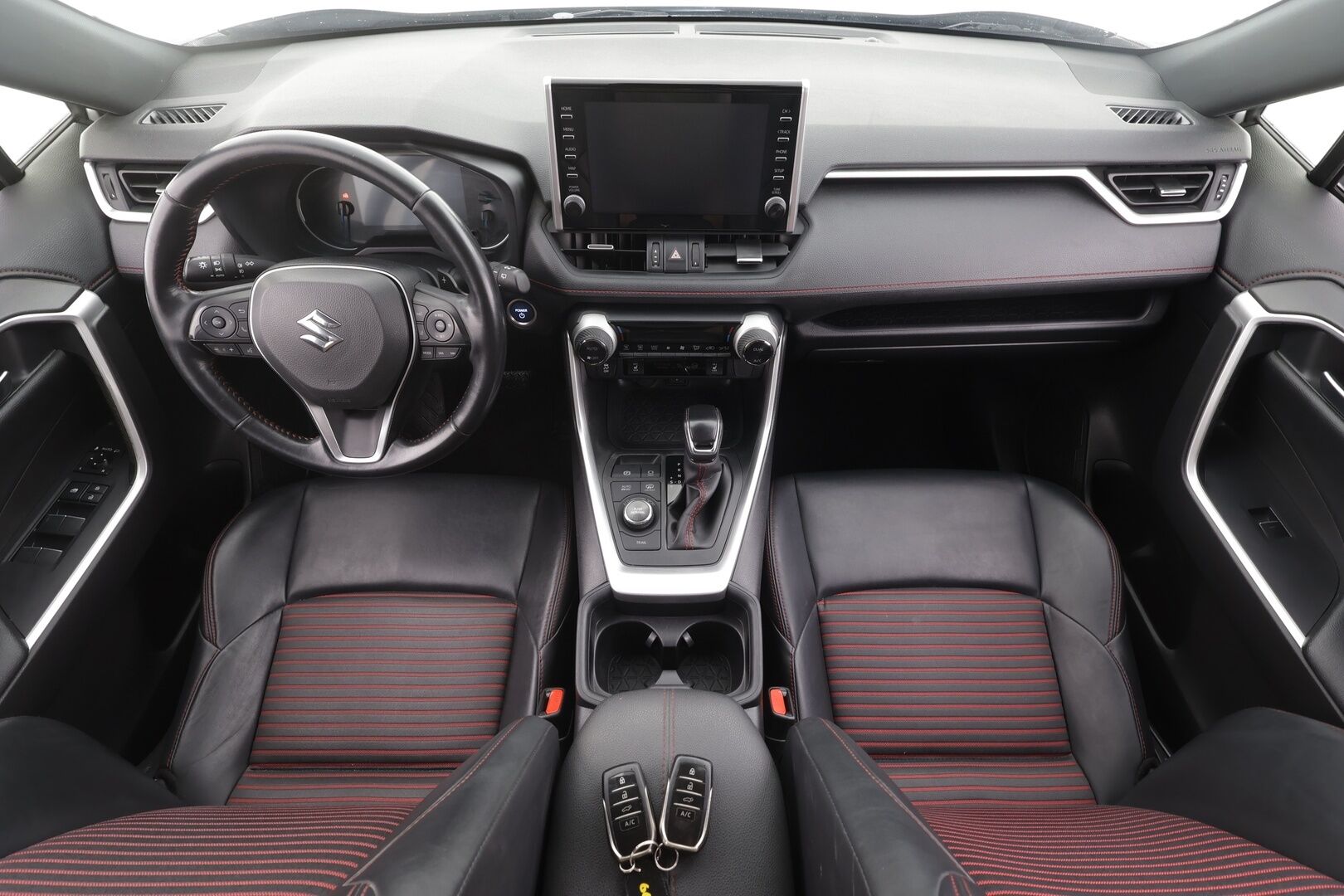 Suzuki Across 2021 2,5 PLUG-IN HYBRID 4WD GLX CVT-aut - | ACC | Koukku | Kaistavahti | LED | P.Kamera | Puolinahat | Katvevaroitin | Ratinlämmitin | Sähköluukku | Keyless | Apple&Android | Suomi-auto | Kahdet renkaat aluvanteilla | 