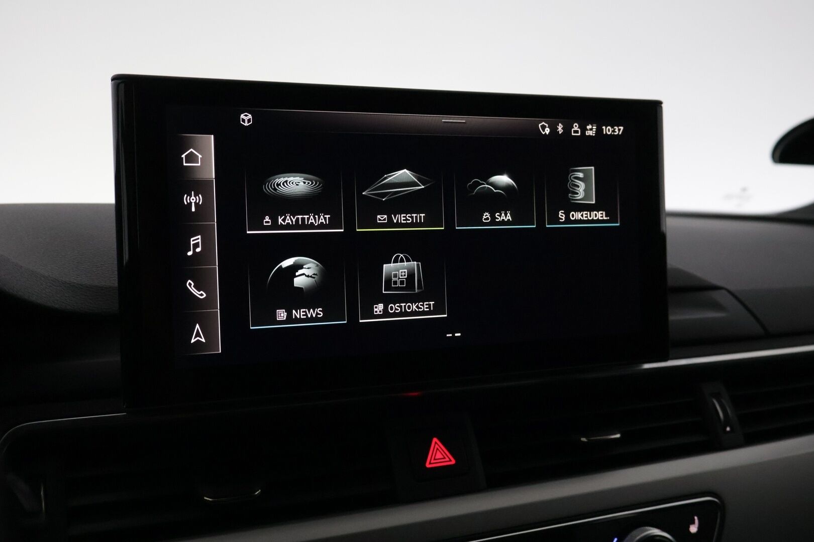 Audi A4 2020 Avant Business S line Comfort Edition 40 TFSI 140 kW MHEV *Webasto / Koukku / Matrix-LED / Digimittaristo / P.Kamera* - Hyvä huoltohistoria / Siisti kuntoinen yksilö! 