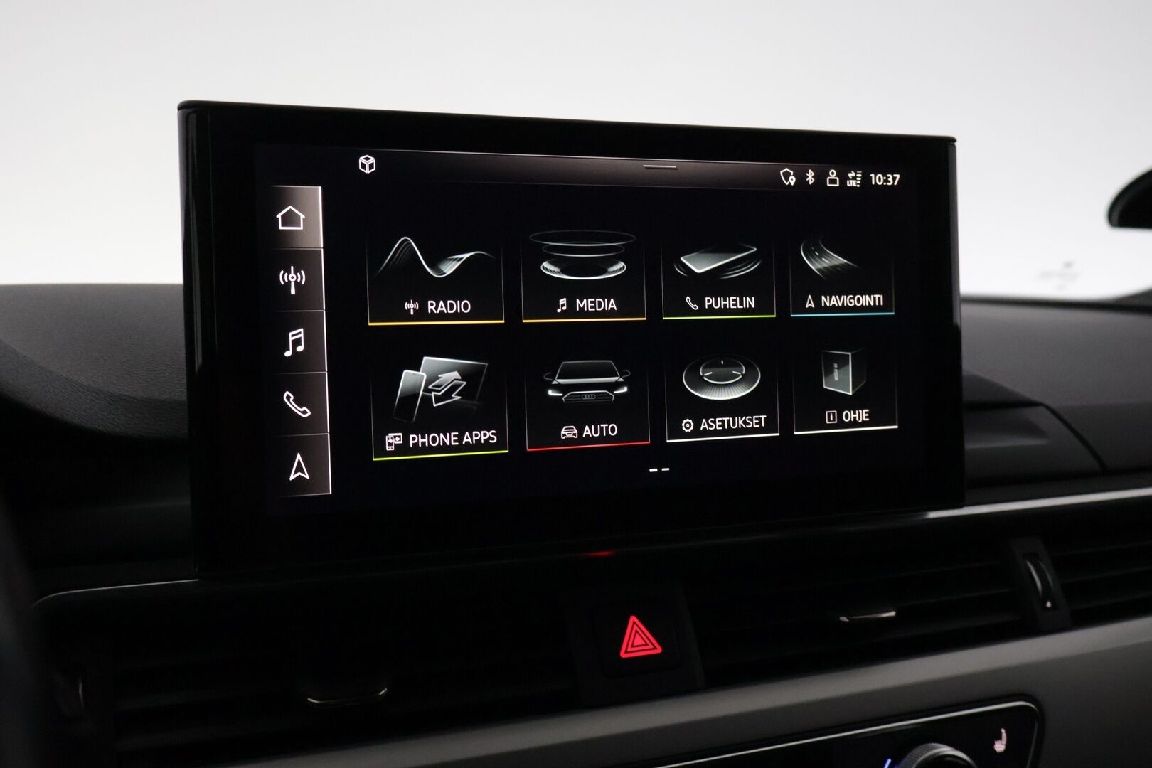 Audi A4 2020 Avant Business S line Comfort Edition 40 TFSI 140 kW MHEV *Webasto / Koukku / Matrix-LED / Digimittaristo / P.Kamera* - Hyvä huoltohistoria / Siisti kuntoinen yksilö! 