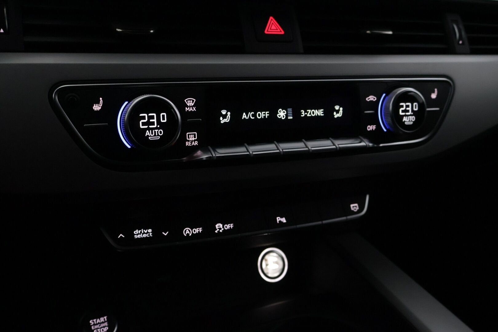 Audi A4 2020 Avant Business S line Comfort Edition 40 TFSI 140 kW MHEV *Webasto / Koukku / Matrix-LED / Digimittaristo / P.Kamera* - Hyvä huoltohistoria / Siisti kuntoinen yksilö! 