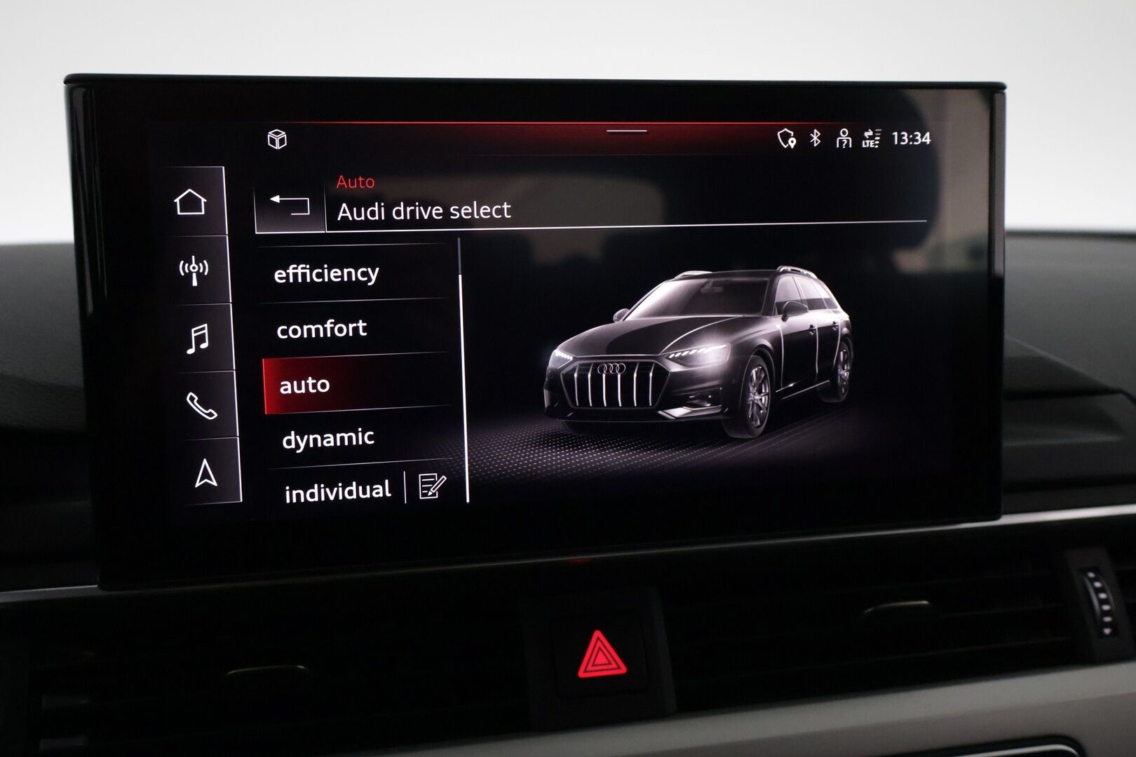 Audi A4 Allroad 2020 Business Comfort Edition 40 TDI 140 kW quattro S tronic - Webasto | Suomi-auto | Ambient | Matrix-LED | Digimittaristo | Sporttipenkit | Koukku
