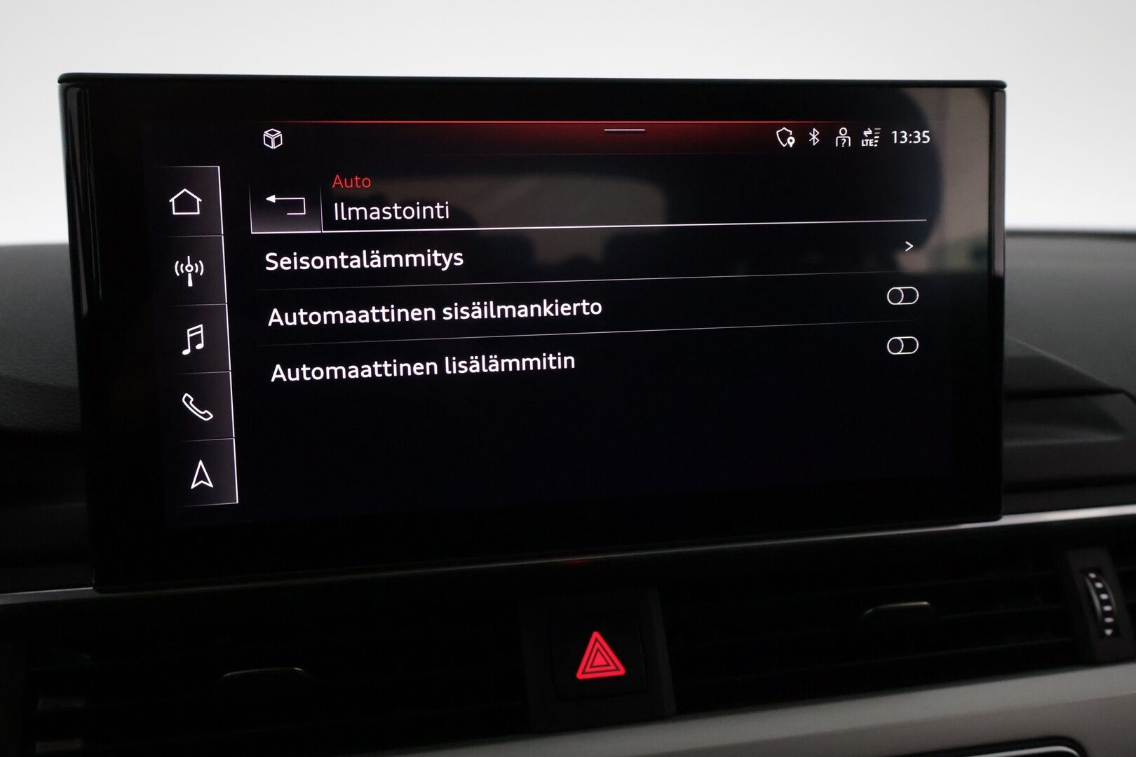 Audi A4 Allroad 2020 Business Comfort Edition 40 TDI 140 kW quattro S tronic - Webasto | Suomi-auto | Ambient | Matrix-LED | Digimittaristo | Sporttipenkit | Koukku