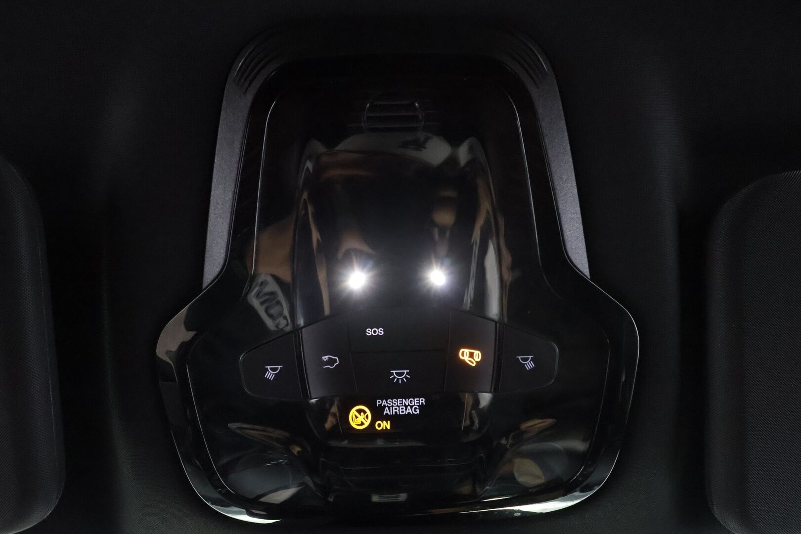 Alfa Romeo Stelvio 2022 2,2 Diesel 210hp AT8 AWD Veloce * ACC / P.kamera / Ruskeat sporttinahat / Muistipenkki / Lohko+Sisä / KeylessGo / Sähköluukku * - 1.Om Suomi-auto / Kahdet renkaat aluvanteilla