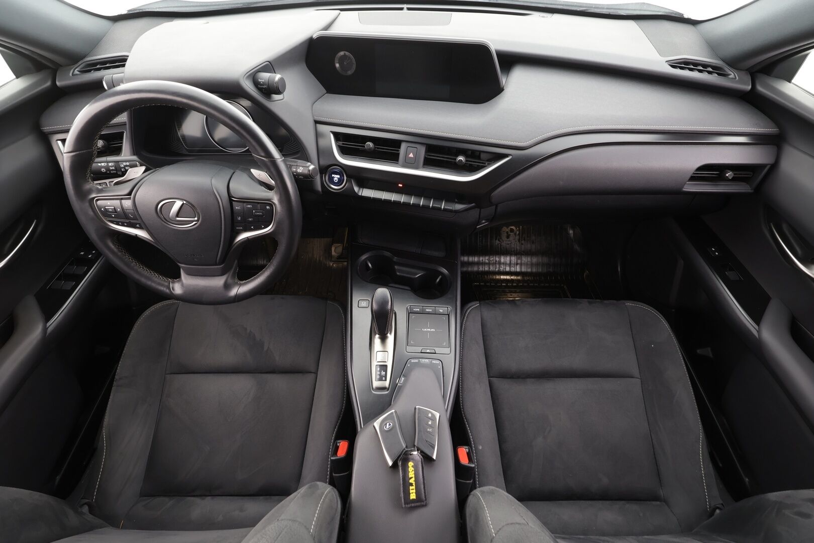 Lexus UX 2021 300e Comfort * ACC / LED / P.Kamera / Sähköpenkit / Kaistavahati / Digimittaristo * - 2x Latauskaapelit / Suomi-auto / Merkkihuollot - HULLUT AVAJAISHULINAT KORKOTARJOUS 3,29 %