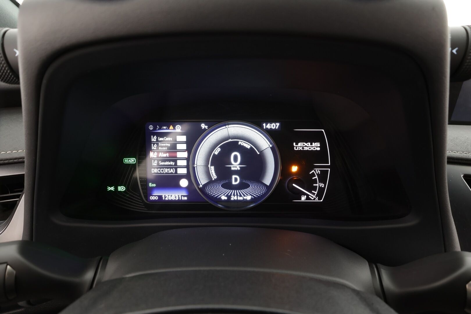Lexus UX 2021 300e Comfort - * ACC | LED | P.Kamera / Sähköpenkit | Kaistavahati | Digimittaristo *