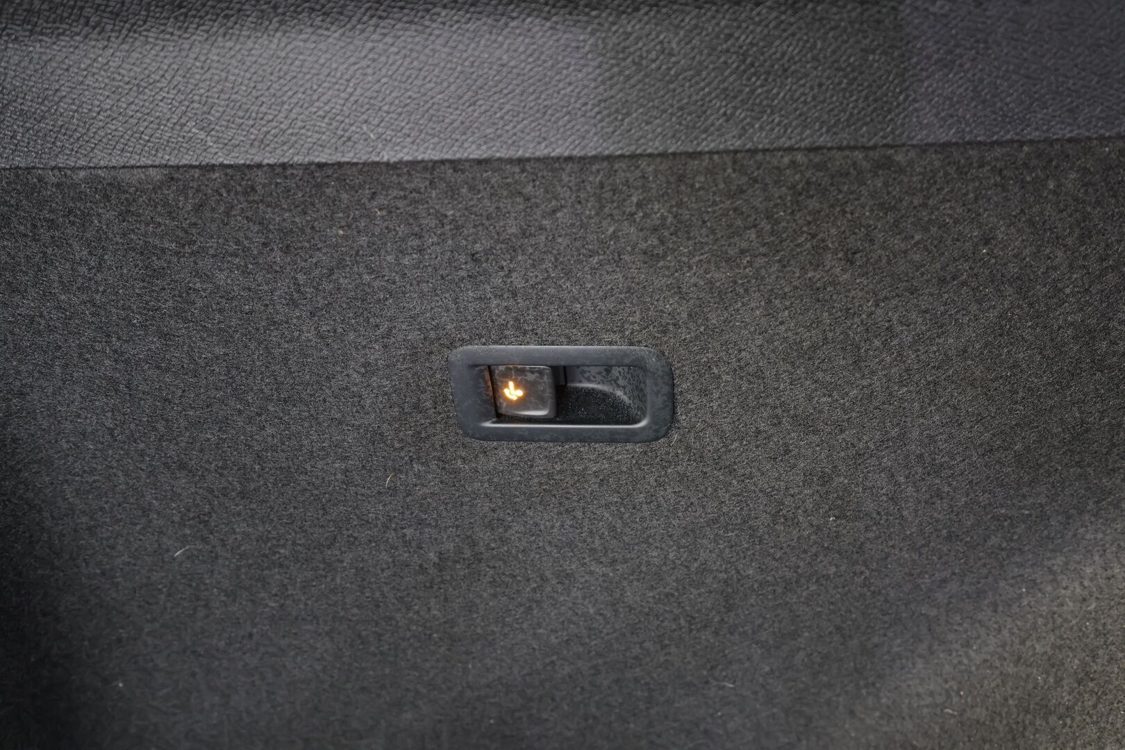 Cupra Formentor 2021 1.4 PHEV 150 kW e-HYBRID DSG * ACC / Koukku / P.Kamera / Keyless / Apple&Android * - Suomi-auto / Merkkihuollettu - HULLUT AVAJAISHULINAT KORKOTARJOUS 3,29 %