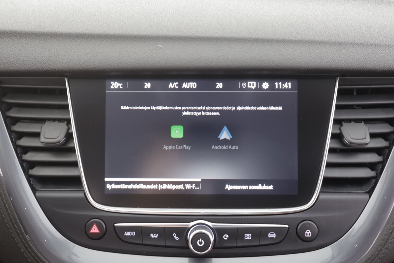 Opel Grandland X 2021 Innovation Plus 225 PHEV FWD A8 - | LED | Puolinahat | BSM | P.kamera | Navi | Apple & Android | Kaistavahti | Vakkari | Keyless | 2x renkaat aluin | Merkkihuollot | 