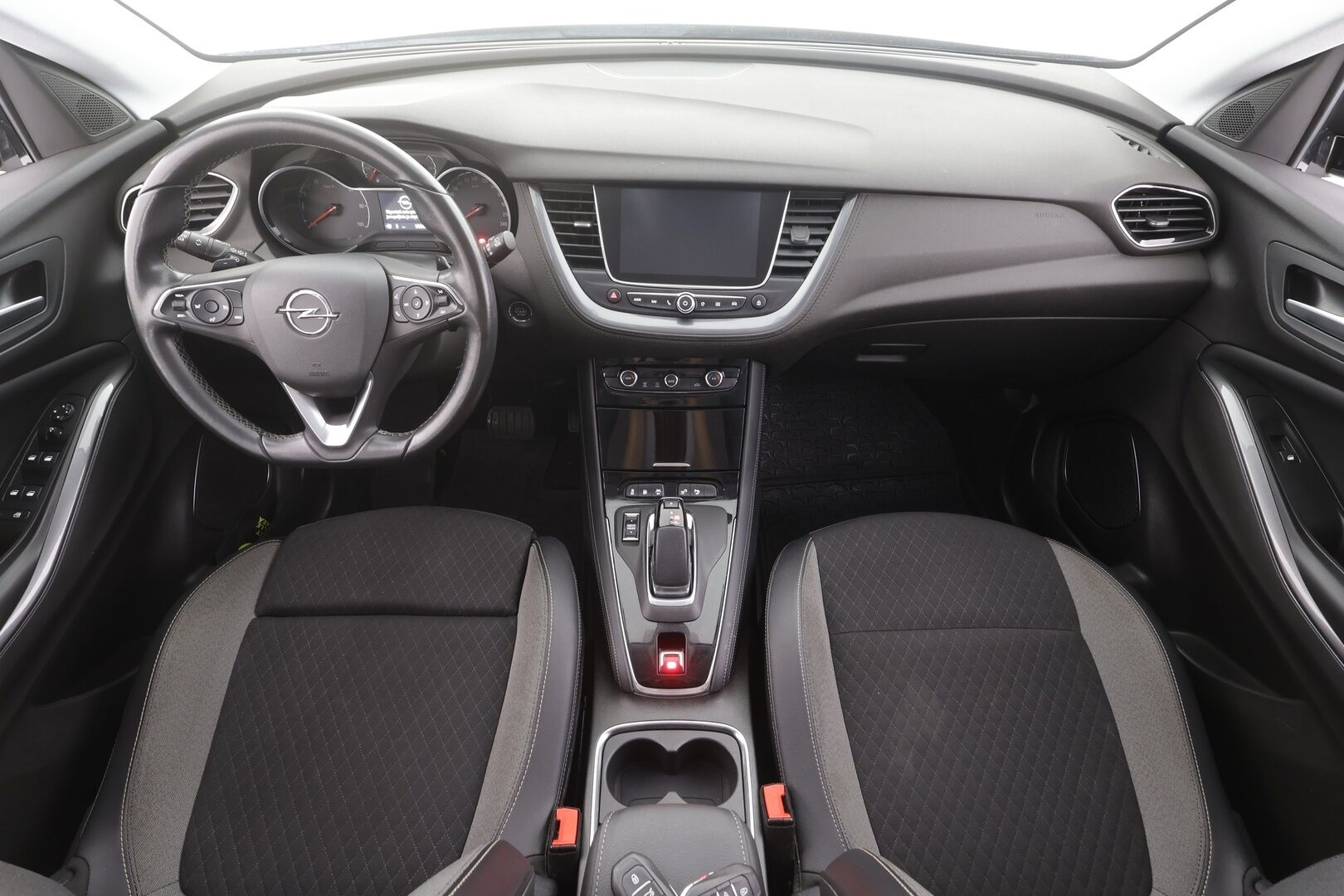 Opel Grandland X 2021 Innovation Plus 225 PHEV FWD A8 - | LED | Puolinahat | BSM | P.kamera | Navi | Apple & Android | Kaistavahti | Vakkari | Keyless | 2x renkaat aluin | Merkkihuollot | 