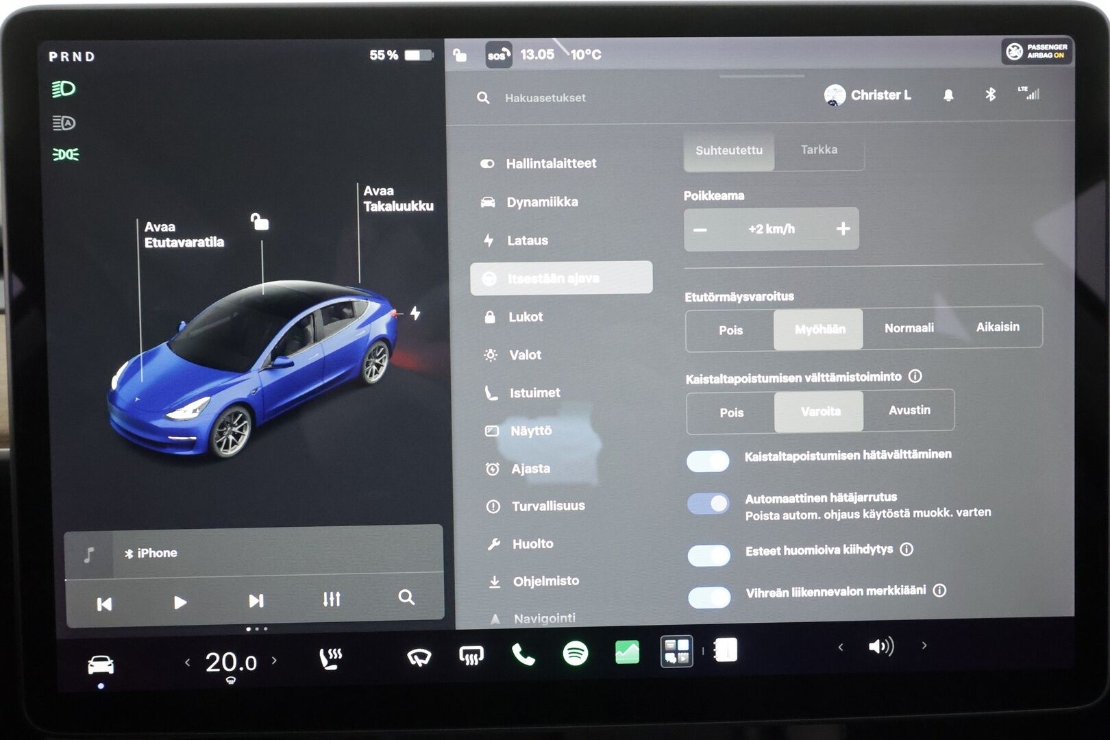 Tesla Model 3 2021 Long Range * Lasikatto / ILP / Premium Audio / Self-Driving / Matrix LED / P.Kamera / Nahat / Acceleration Boost * - 1.Om Suomi-auto / Kahdet renkaat aluvanteilla