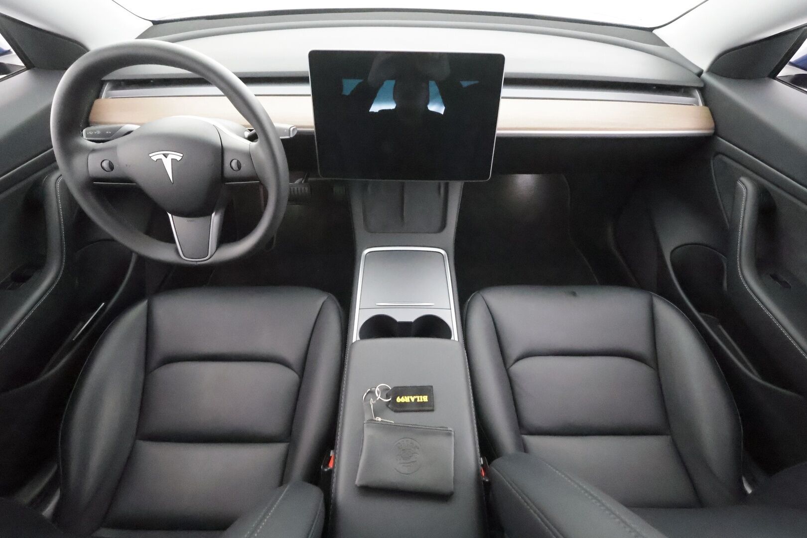 Tesla Model 3 2021 Long Range * Lasikatto / ILP / Premium Audio / Self-Driving / Matrix LED / P.Kamera / Nahat / Acceleration Boost * - 1.Om Suomi-auto / Kahdet renkaat aluvanteilla