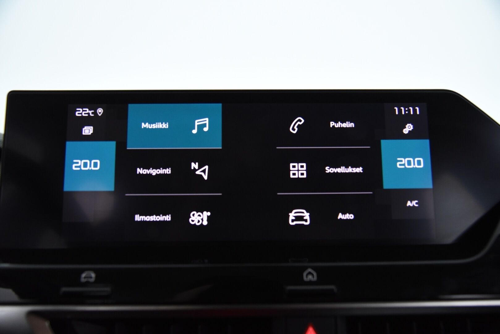 Citroen C4 2021 PureTech 130 Feel Pack / LED / Vakkari / HUD / P.kamera /  Apple & Android - Siisti Suomi-auto merkkiliikkeen huoltohistorialla! 
